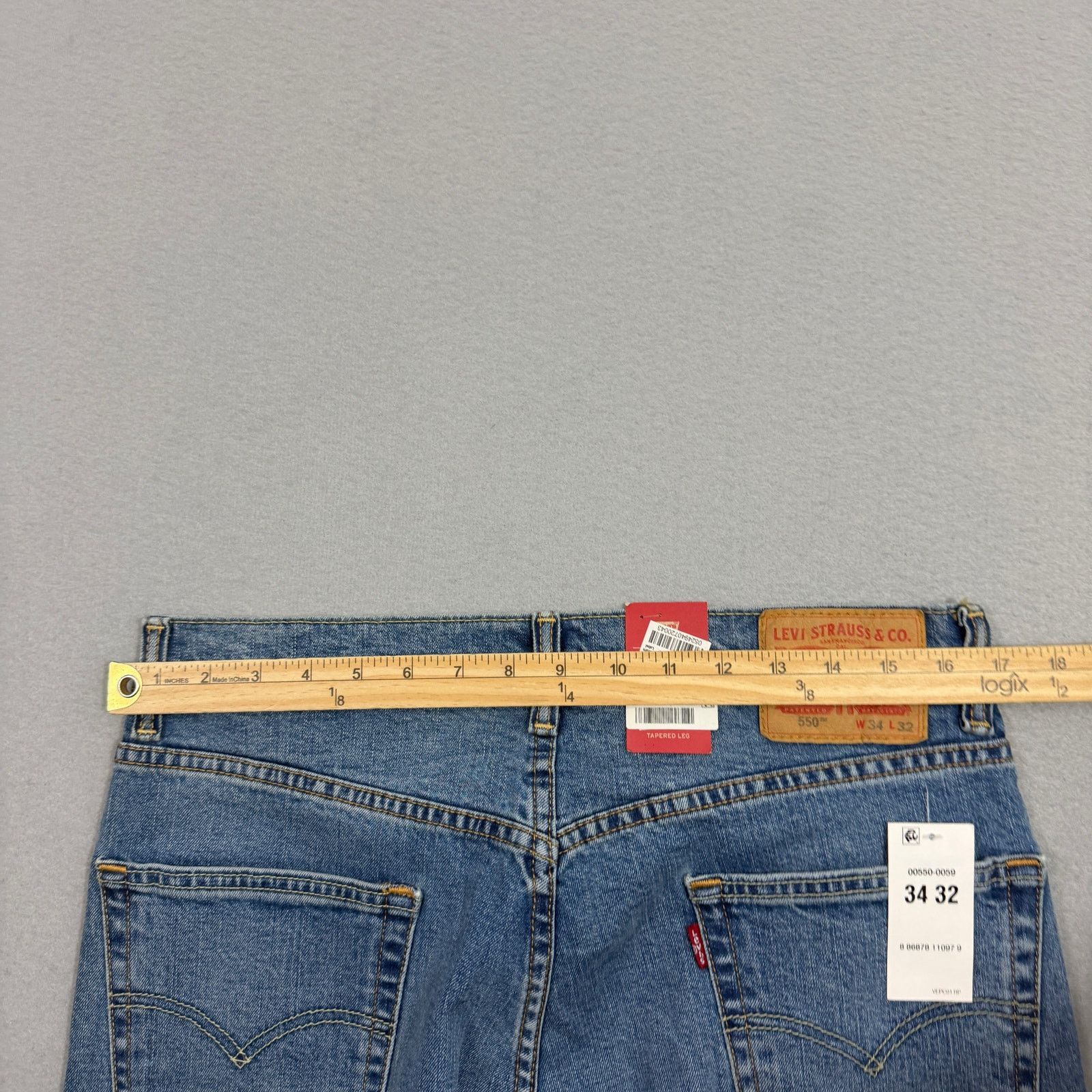 Levi's Levis 550 Relaxed Fit Jeans Men's 34x32 Blue Denim Zip NEW Size US 34 / EU 50 - 10 Thumbnail