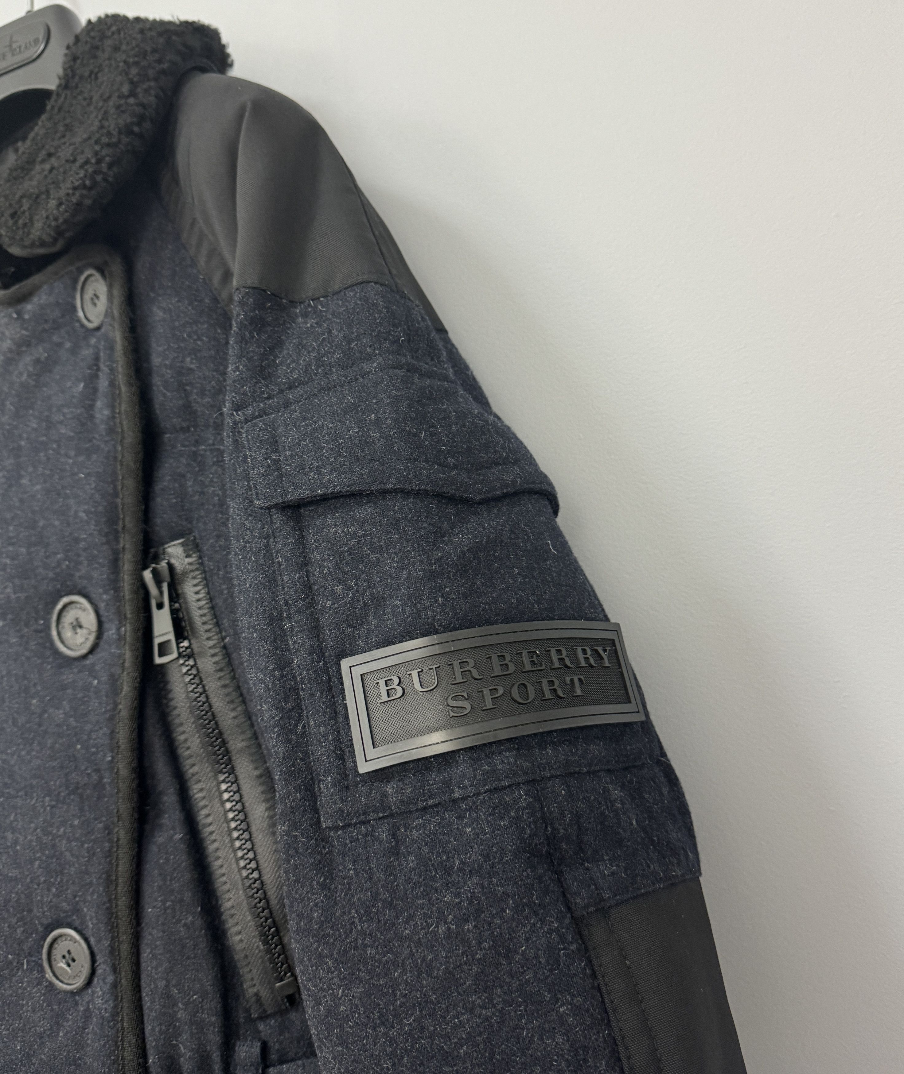 Burberry Burberry Sport Wool Down Jacket Coat Puffer Big Logo Size XL Size US XL / EU 56 / 4 - 4 Thumbnail