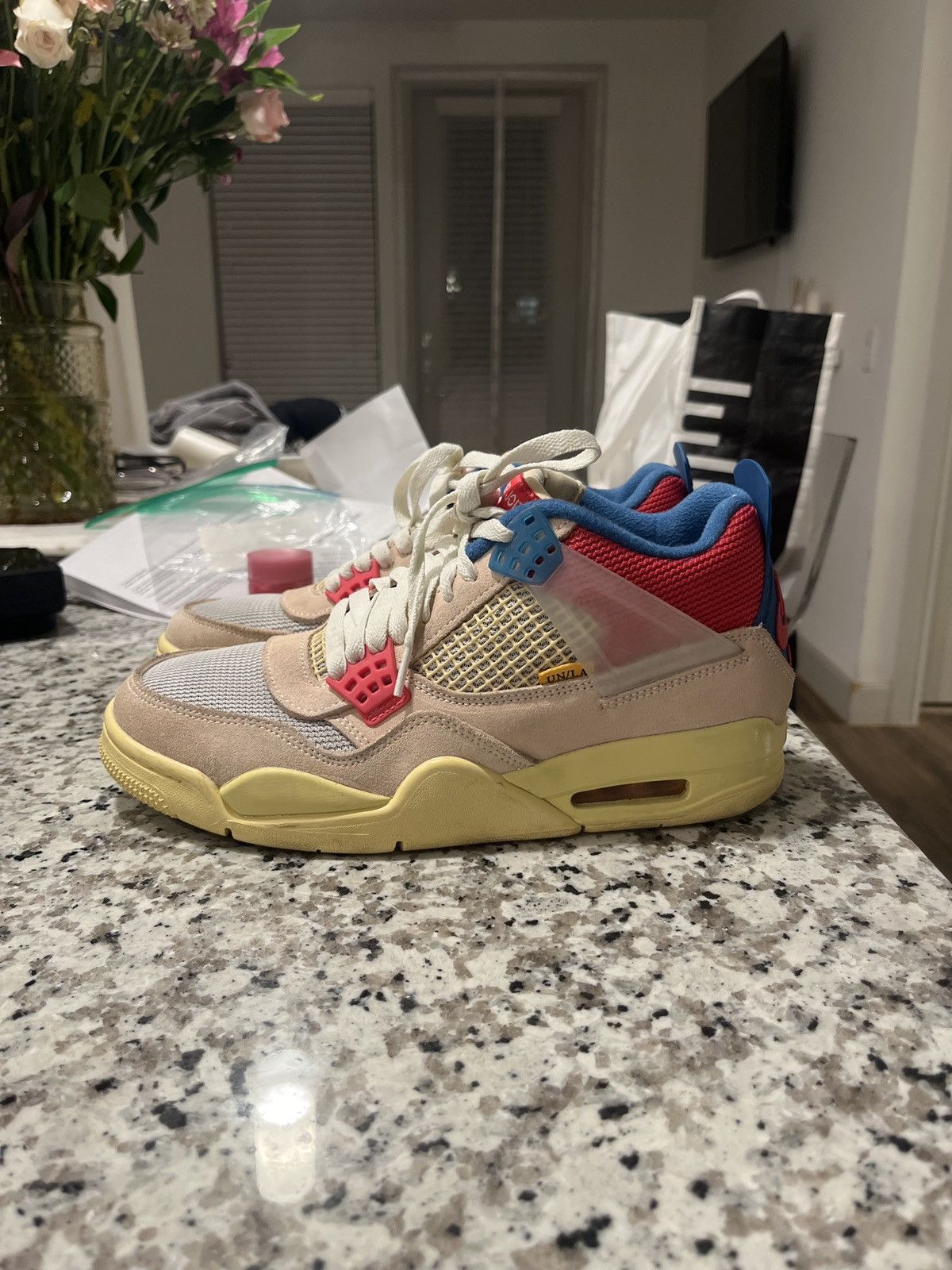 Jordan Brand × Nike × Union LA Guava Union Jordan 4 Size US 8 / EU 41 - 1 Thumbnail
