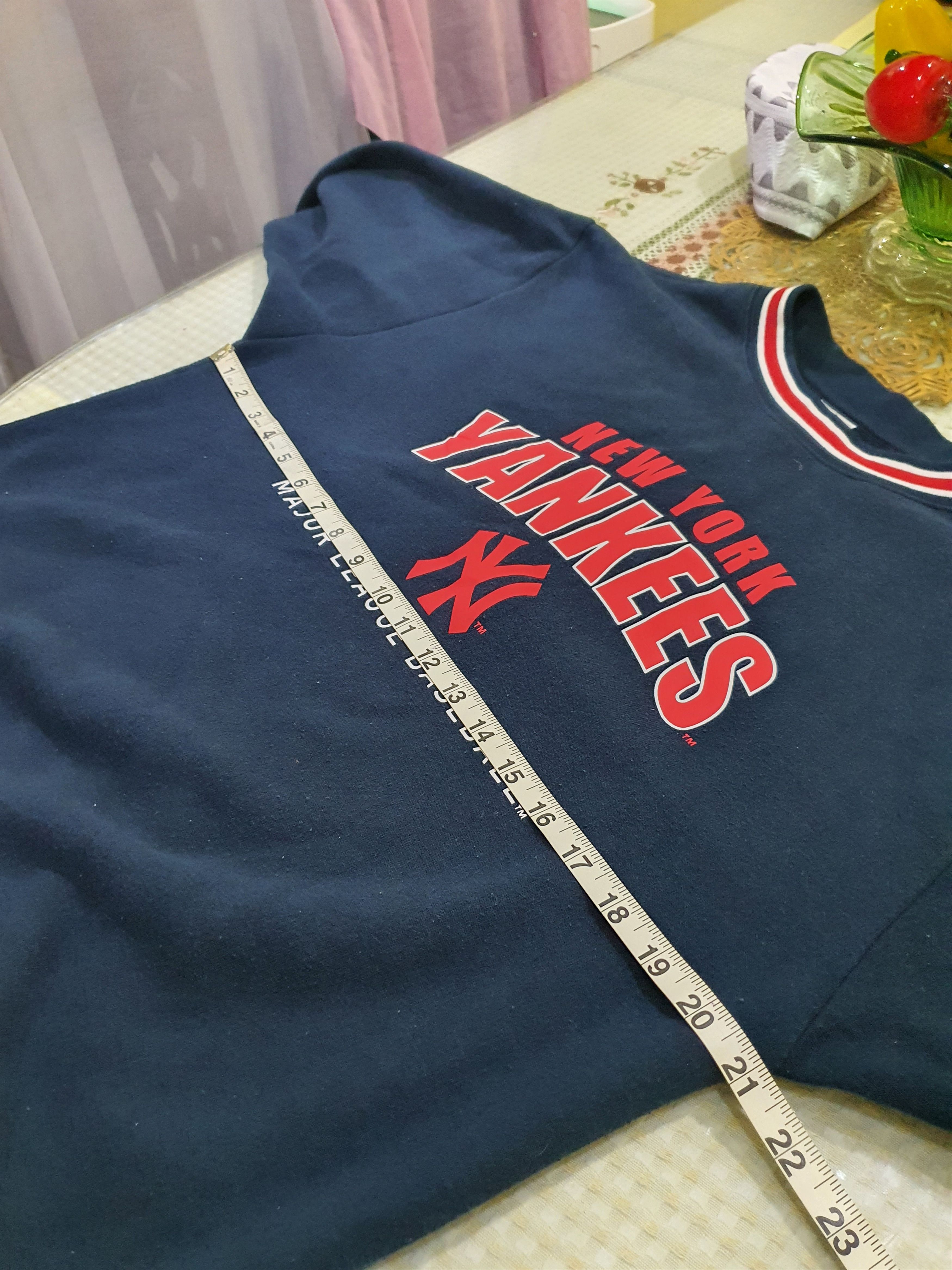 MLB vintage 90s MLB New York Yankees sweatshirt Size US L / EU 52-54 / 3 - 10 Thumbnail