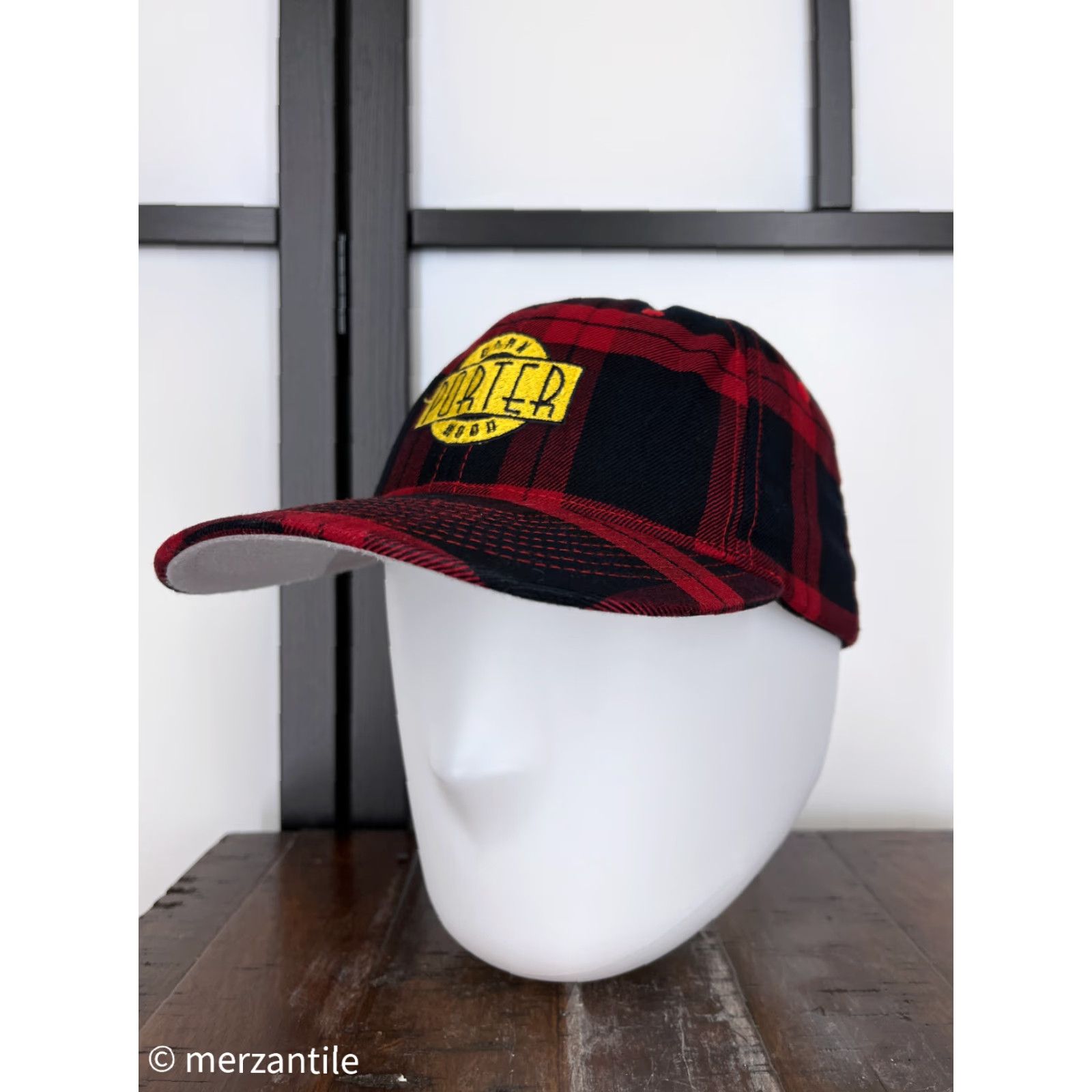 Vintage VINTAGE Porter Barn Wood Hat Cap Fitted Adult Small Red Plaid Embroidered Logo D Size ONE SIZE - 4 Thumbnail