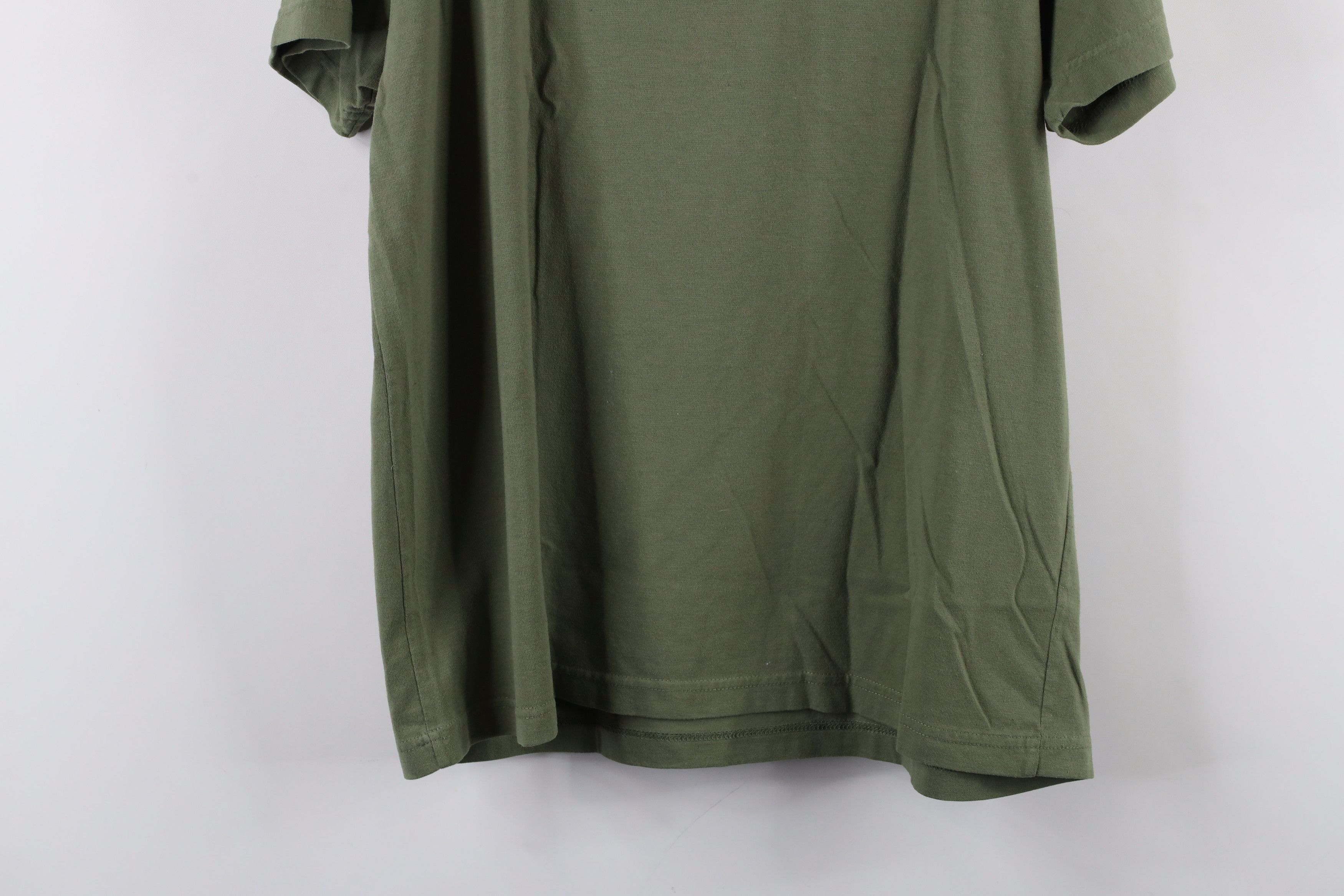 Vintage Vintage 90s Streetwear Blank Short Sleeve T-Shirt Army Green Size US L / EU 52-54 / 3 - 10 Thumbnail
