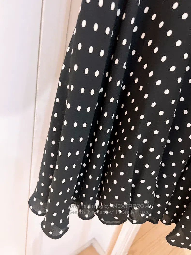 Valentino Valentino Black and white polka dot silk dress Size M / US 6-8 / IT 42-44 - 4 Thumbnail