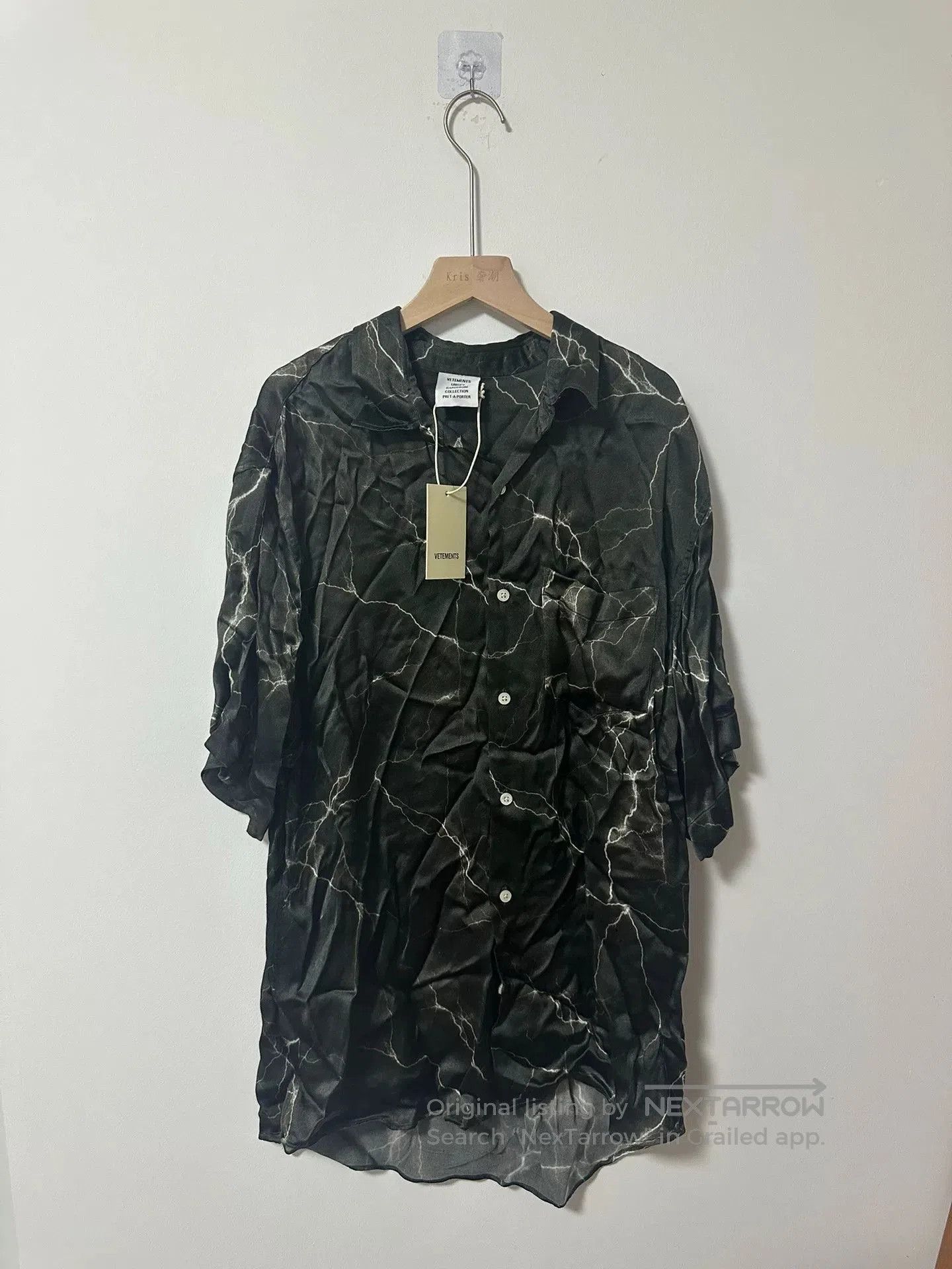Vetements vetements lightning silk short sleeve shirt. Size US M / EU 48-50 / 2 - 1 Thumbnail