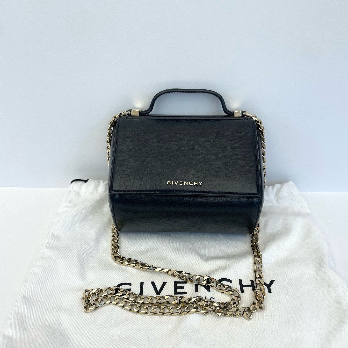 Givenchy Givenchy Black Logo Leather Handle Bag Size ONE SIZE - 1 Thumbnail