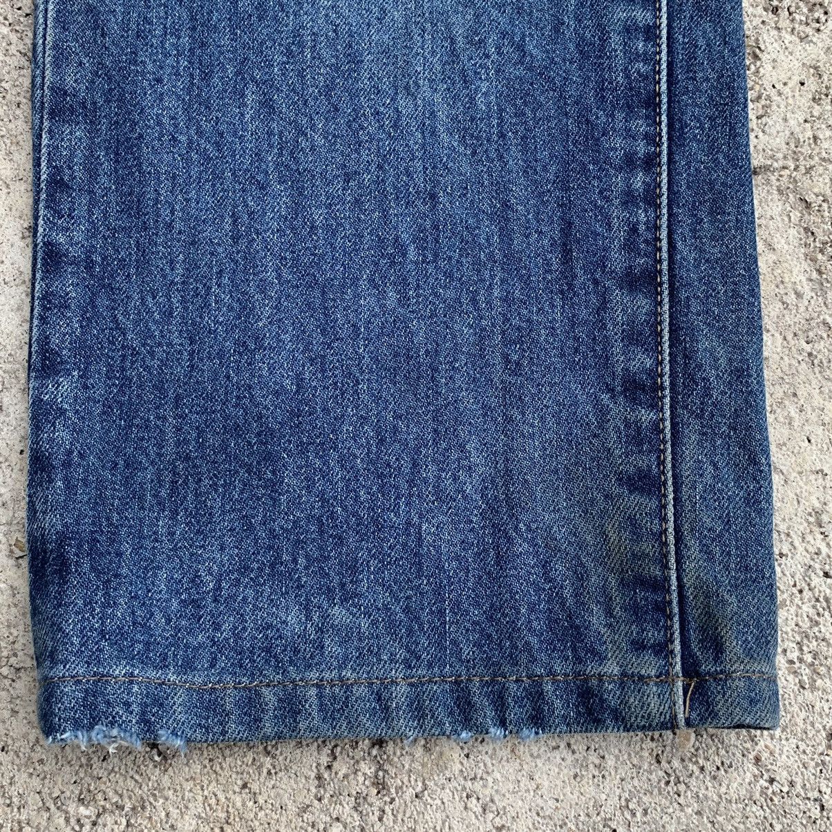 Japanese Brand Vintage Y2K Uniqlo Blue Denim Jeans Denim W31 Size US 31 - 6 Thumbnail