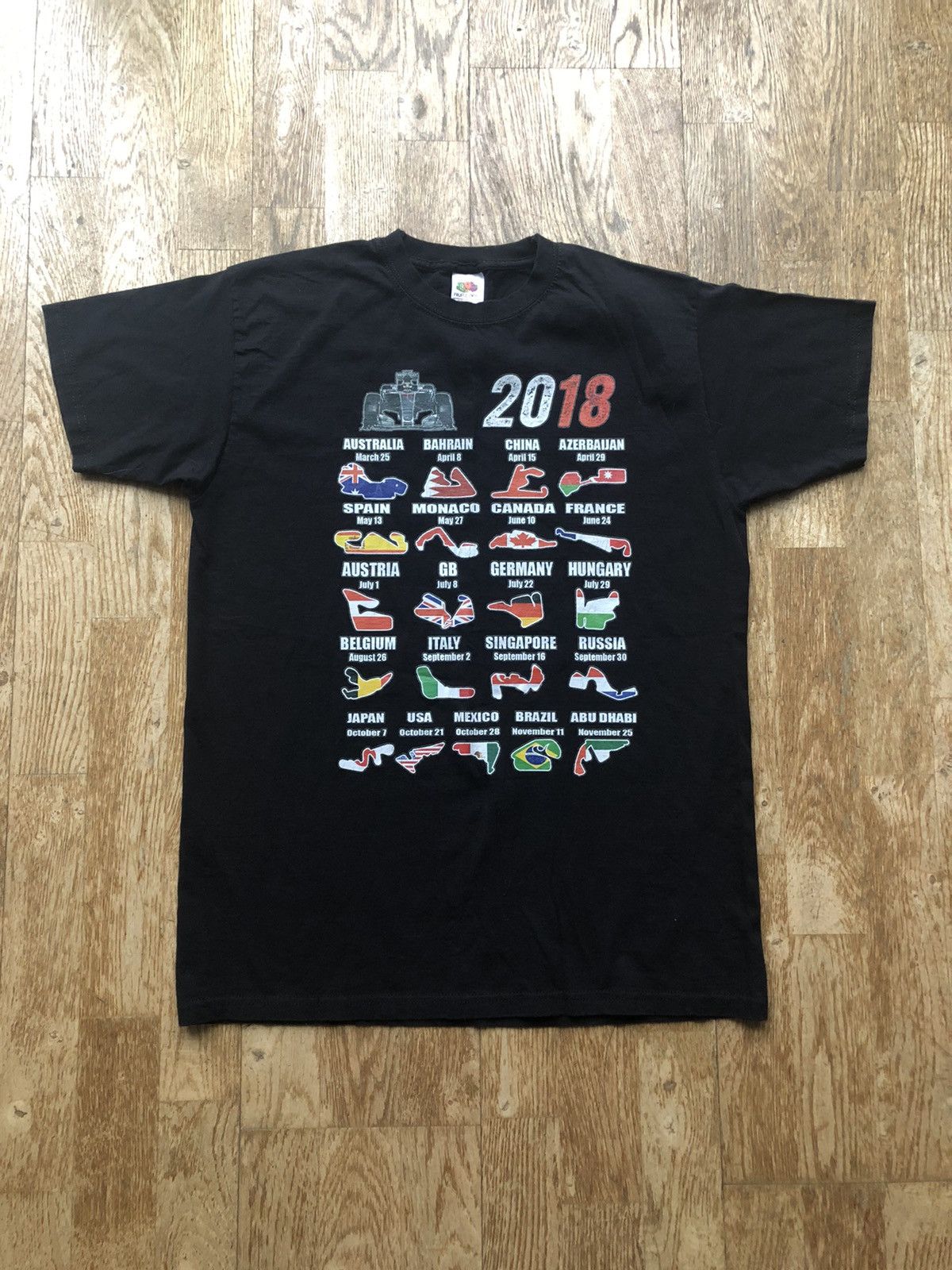 Formula 1 × Vintage RARE FORMULA ONE 2018 CHAMPIONSHIP RACING TEE SHIRT Size US M / EU 48-50 / 2 - 1 Thumbnail