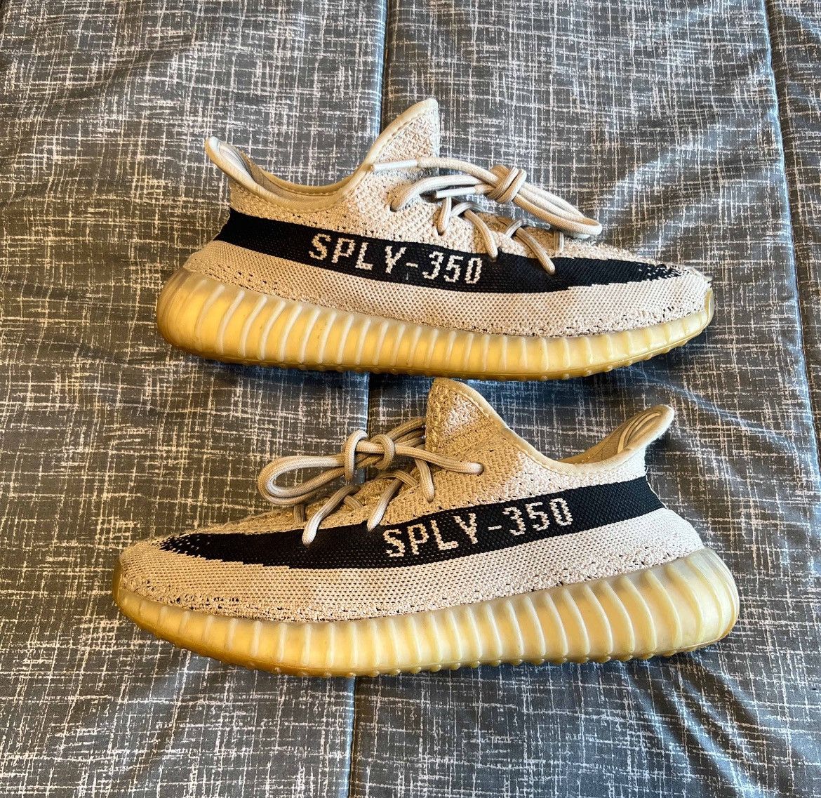 Adidas × Kanye West Adidas Yeezy Boost 350 V2 Slate Size 9.5 HP7870 Size US 9.5 / EU 42-43 - 1 Thumbnail