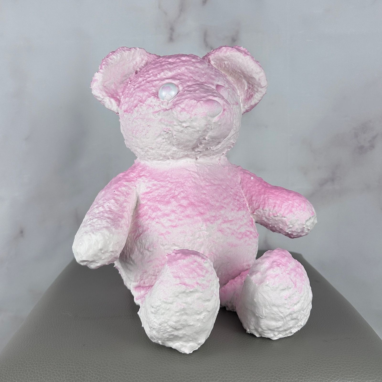 Daniel Arsham Pink Cracked Bear Figure Size ONE SIZE - 2 Thumbnail