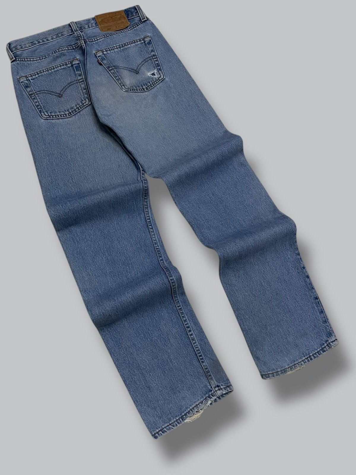 Levi's Vintage Clothing Vintage 1990s Designer Levis 501 Classic Blue Dirt Denim Size US 29 - 9 Thumbnail