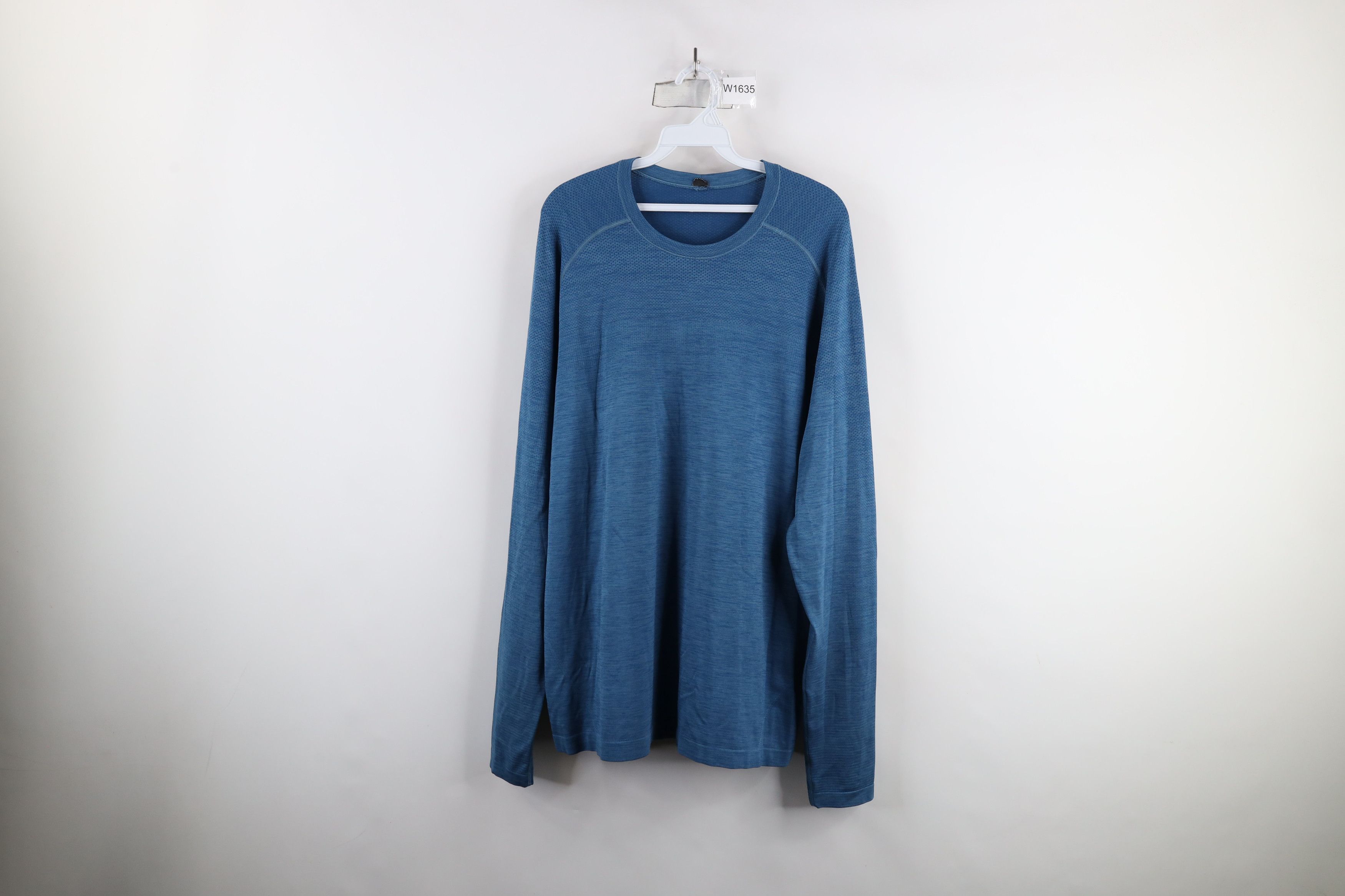 Lululemon × Vintage Lululemon Tech Running Jogging Yoga Long Sleeve T-Shirt Blue Size US XL / EU 56 / 4 - 1 Thumbnail