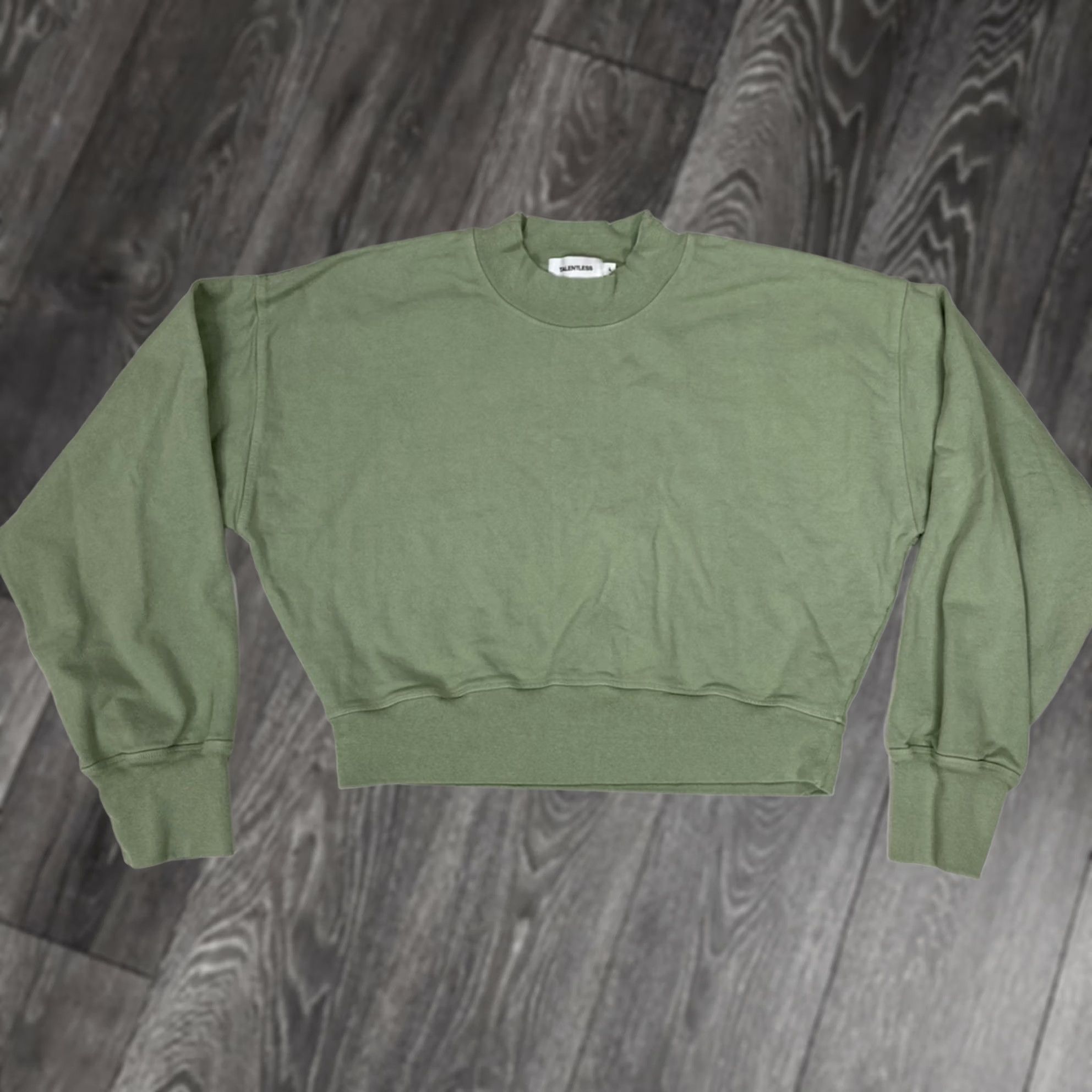 Talentless Talentless Sweatshirt Women Large Green Crew Neck Pullover Heavyweight All Seasons Casual Activewear Shirt Size L / US 10 / IT 46 - 1 Thumbnail