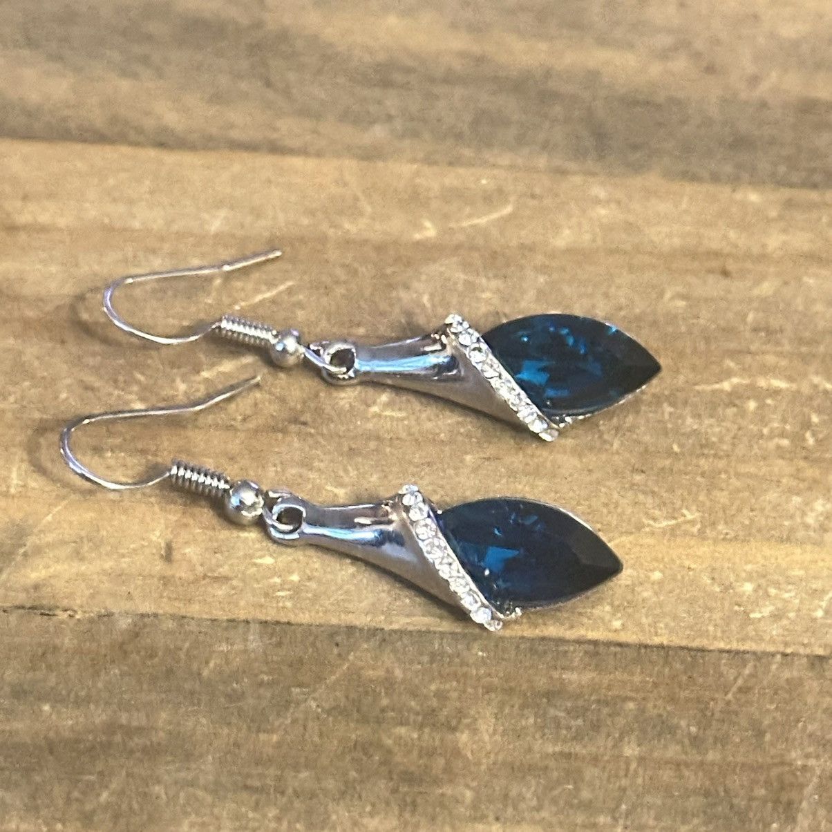 Other Teal marquise gemstone dangle earrings Size ONE SIZE - 5 Thumbnail