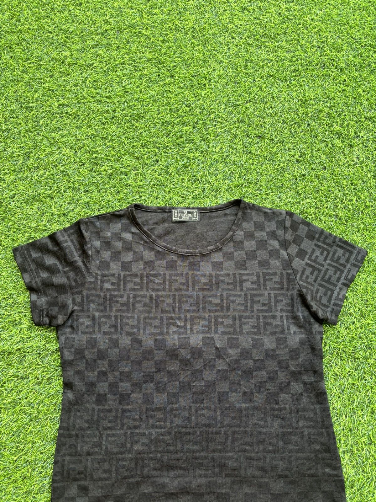 Fendi Vintage Fendi Monogram Black Tshirt Size M / US 6-8 / IT 42-44 - 4 Thumbnail