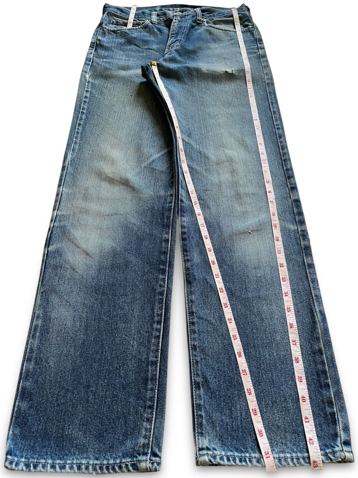 Uniqlo SALES🔥Vintage Uniqlo Faded Wash Style Distress Loose Jeans Size US 31 - 11 Thumbnail