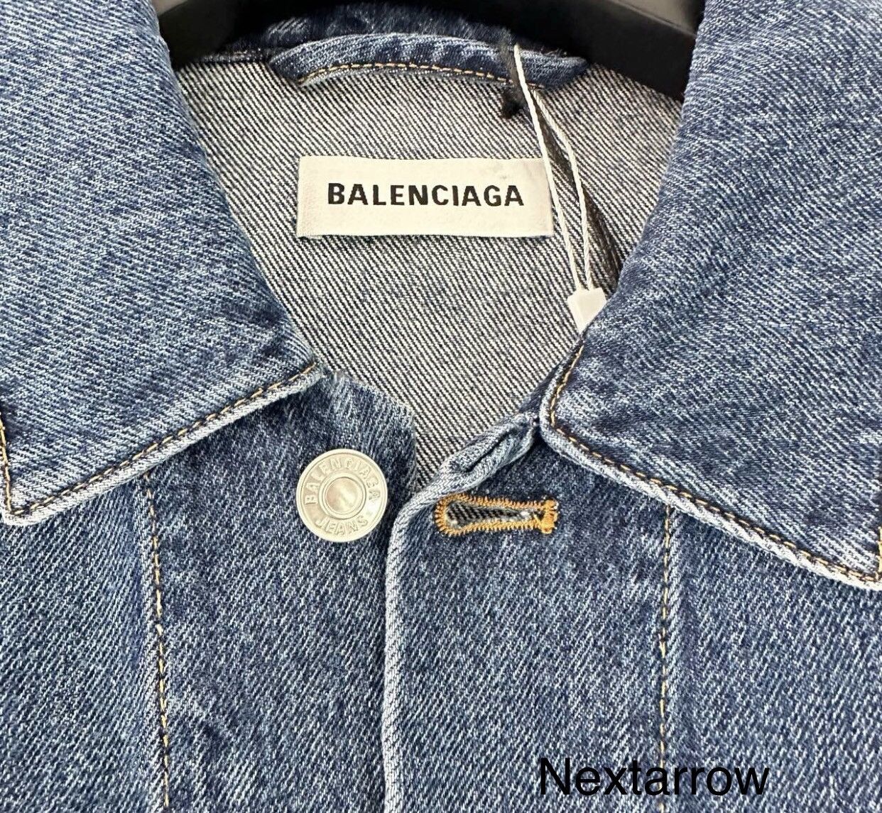 Balenciaga BALENCIAGA front and back letter logo denim jacket Size US S / EU 44-46 / 1 - 1 Thumbnail