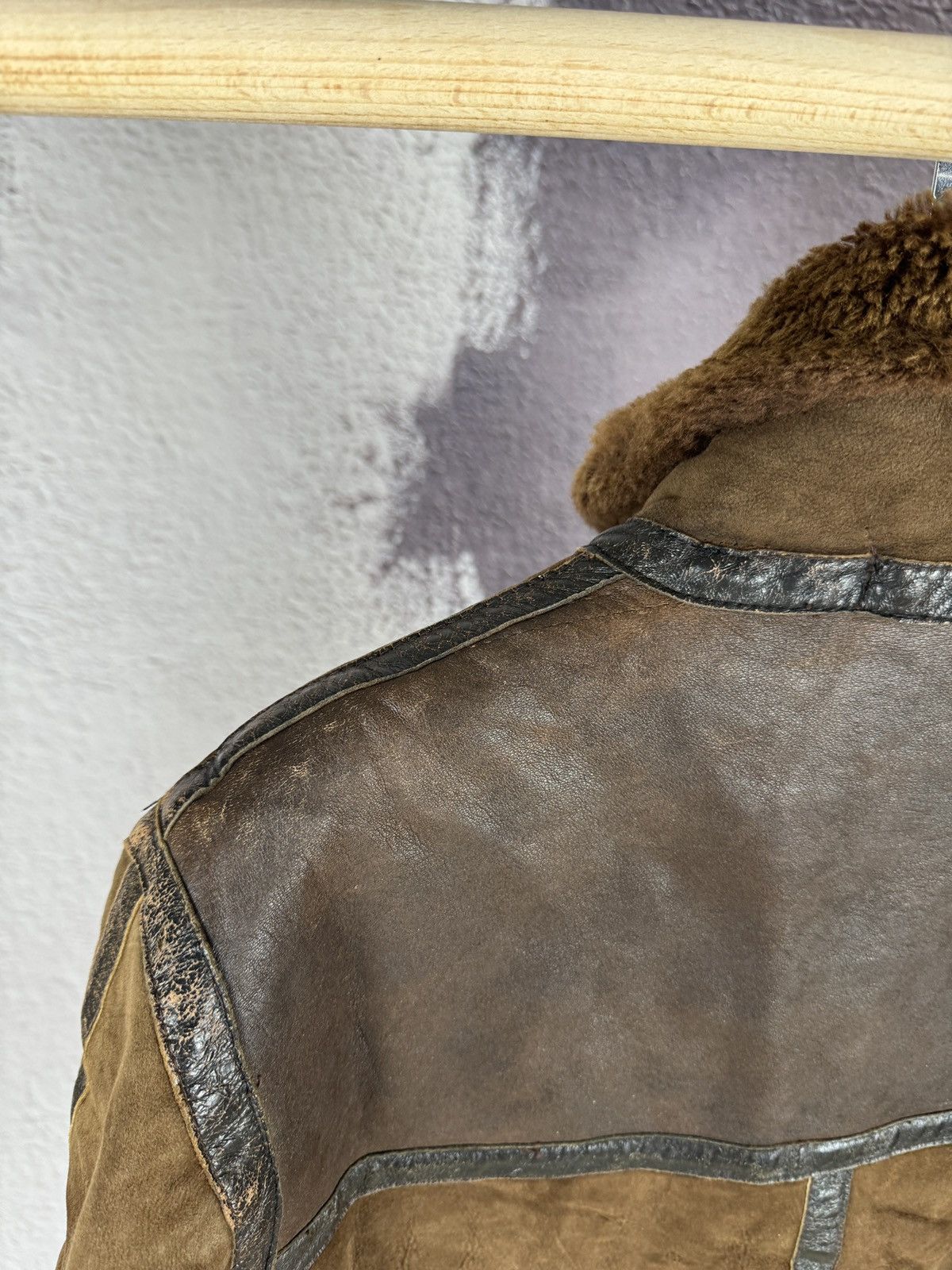Vintage 90s y2k type b-3 leather shearling brown jacket