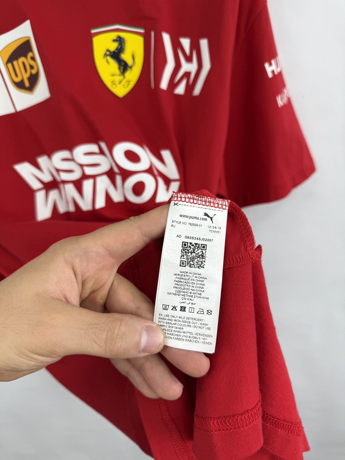 Ferrari × Puma 🇮🇹 Vintage Y2K Puma Ferrari Hublot Pirelli Michael Schumacher Size US XL / EU 56 / 4 - 8 Thumbnail