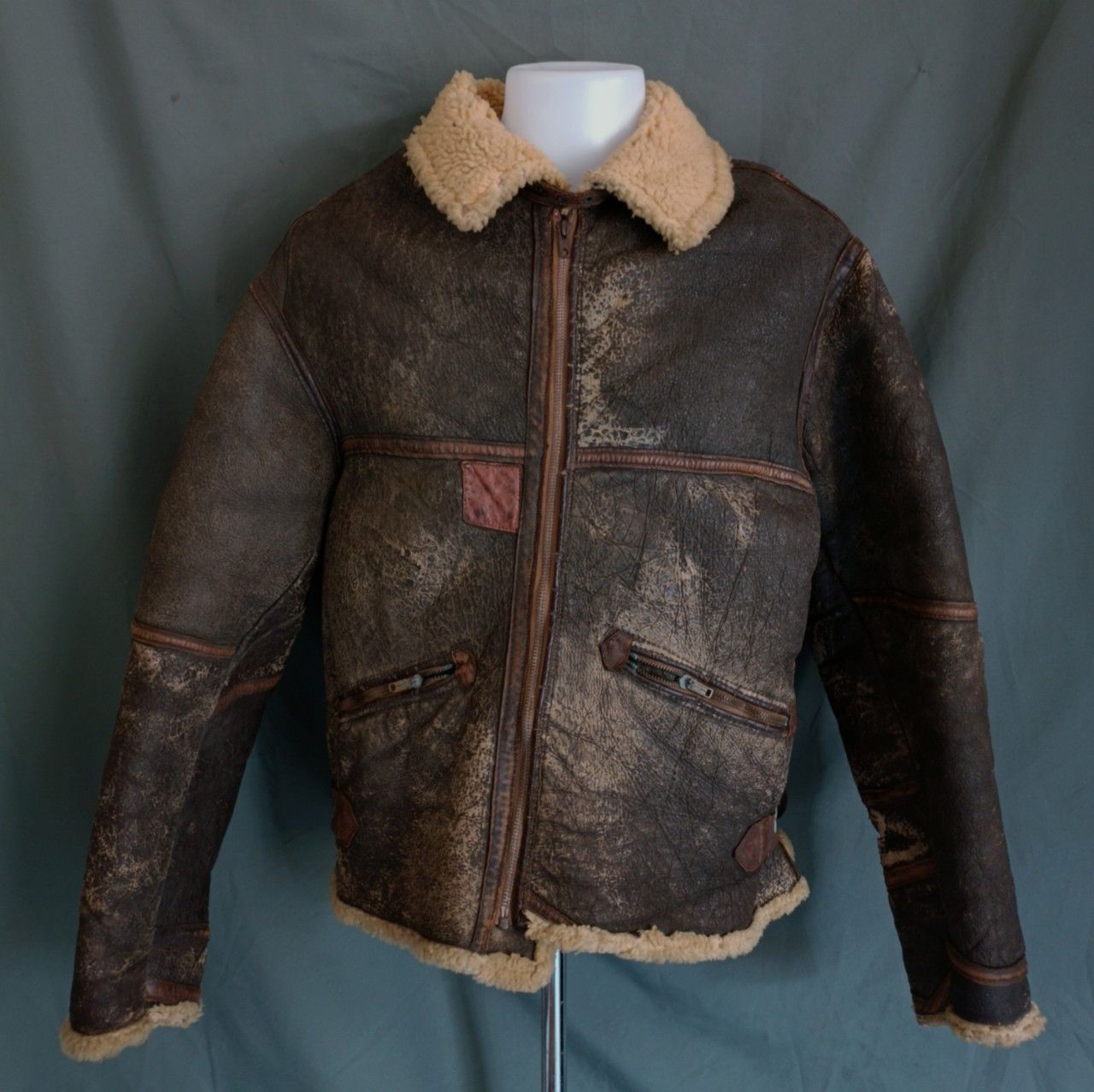 Other Vintage B-3 Sheepskin Shearling Flight Bomber Jacket. . Size US L / EU 52-54 / 3 - 1 Thumbnail
