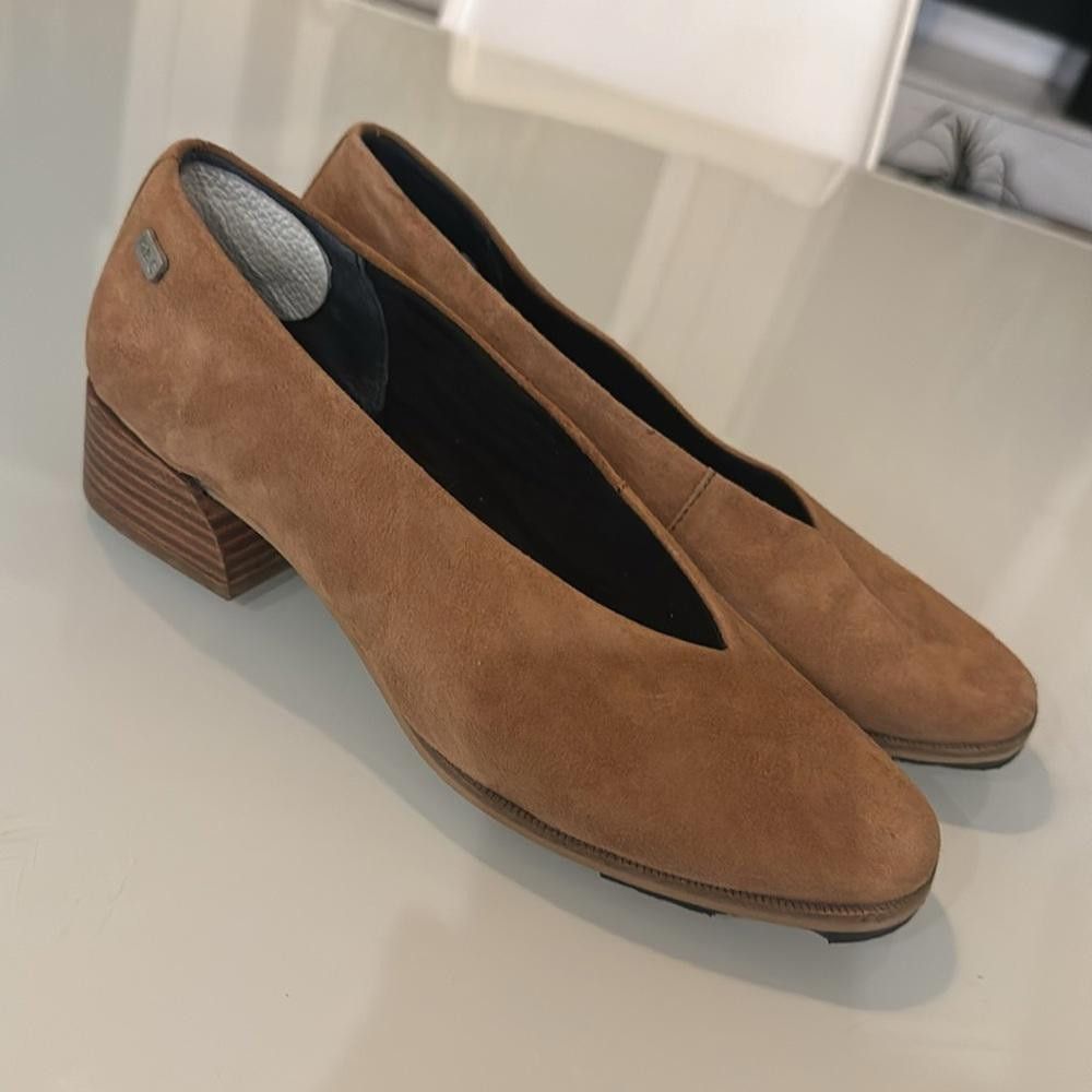 Designer Musse & Cloud shoes - size 39 Size US 8.5 / IT 38.5 - 6 Thumbnail