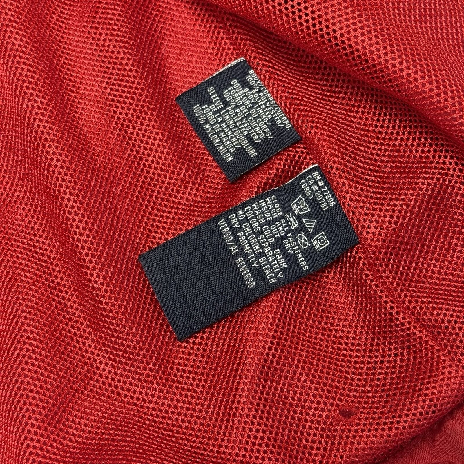 Tommy Hilfiger Vintage Hilfiger Athletic Windbreaker Jacket Mens L Red Size US L / EU 52-54 / 3 - 18 Thumbnail