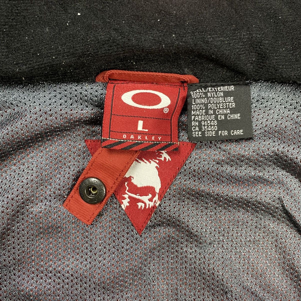 Oakley Oakley snowboard jacket red Size US L / EU 52-54 / 3 - 11 Thumbnail