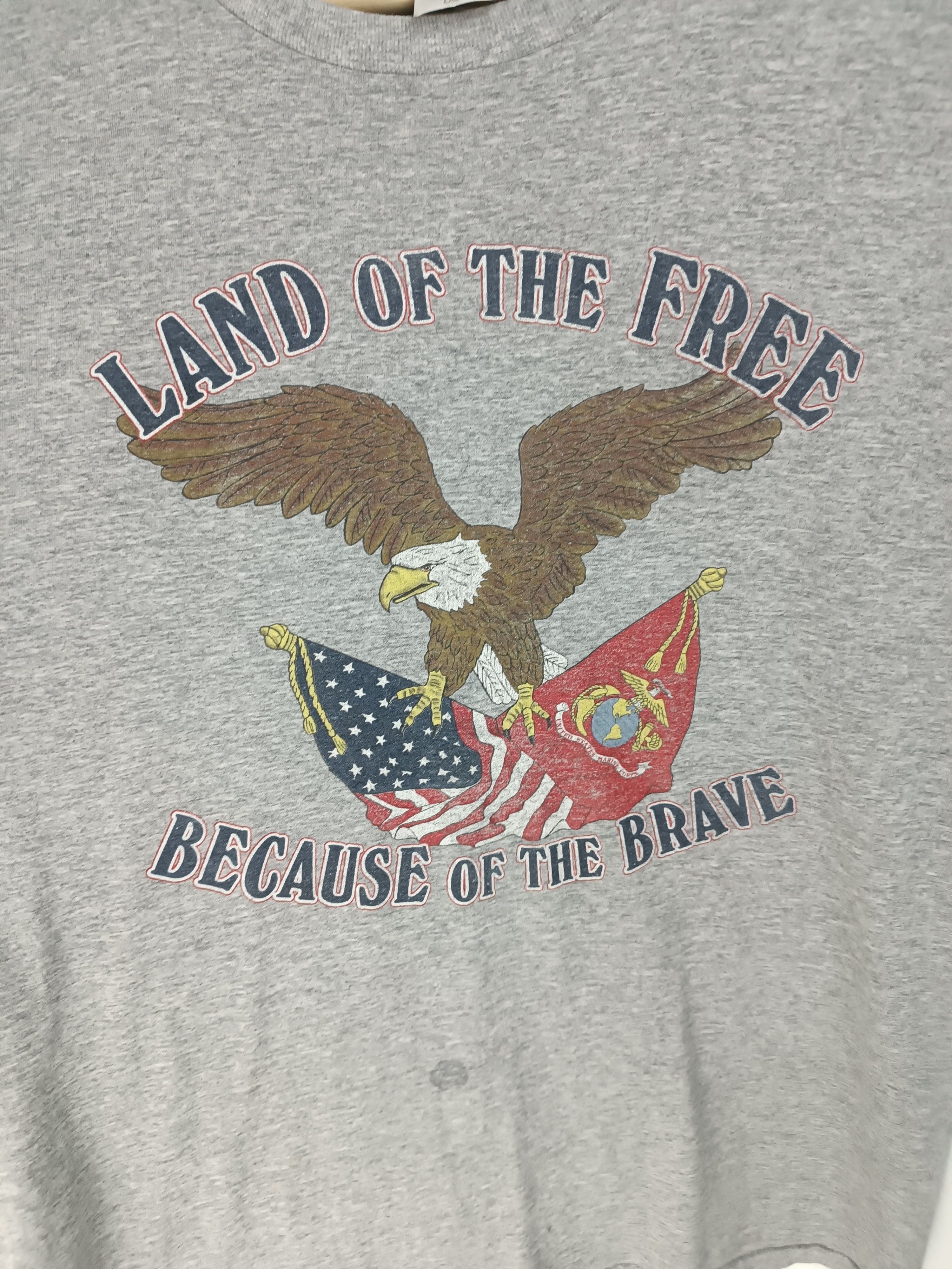 Other VINTAGE 2000s LAND OF THE FREE USA EAGLE ARMY MARINES TEE Size US L / EU 52-54 / 3 - 9 Thumbnail
