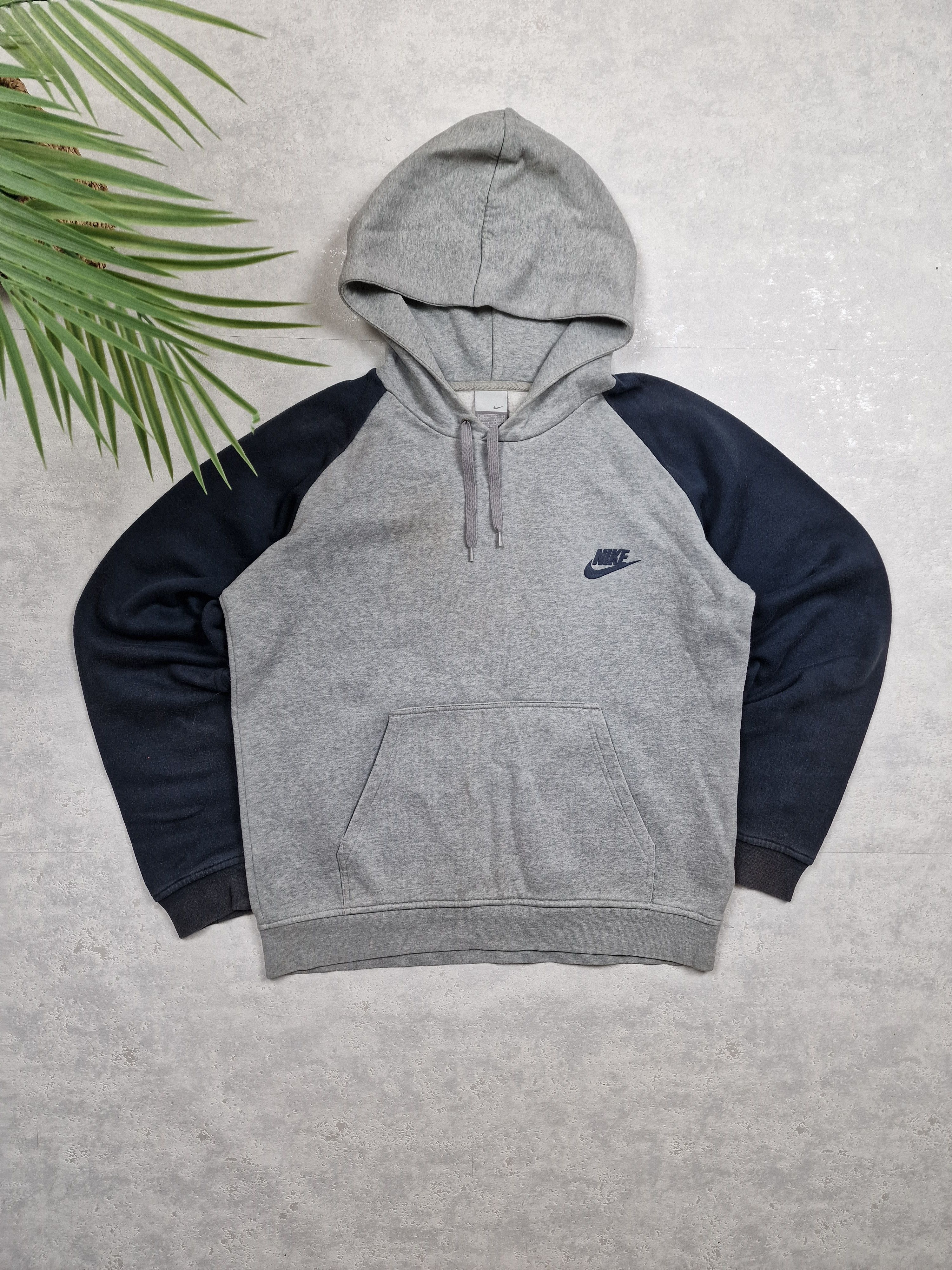 Nike × Streetwear × Vintage 00s Nike Spellout Vintage Y2K