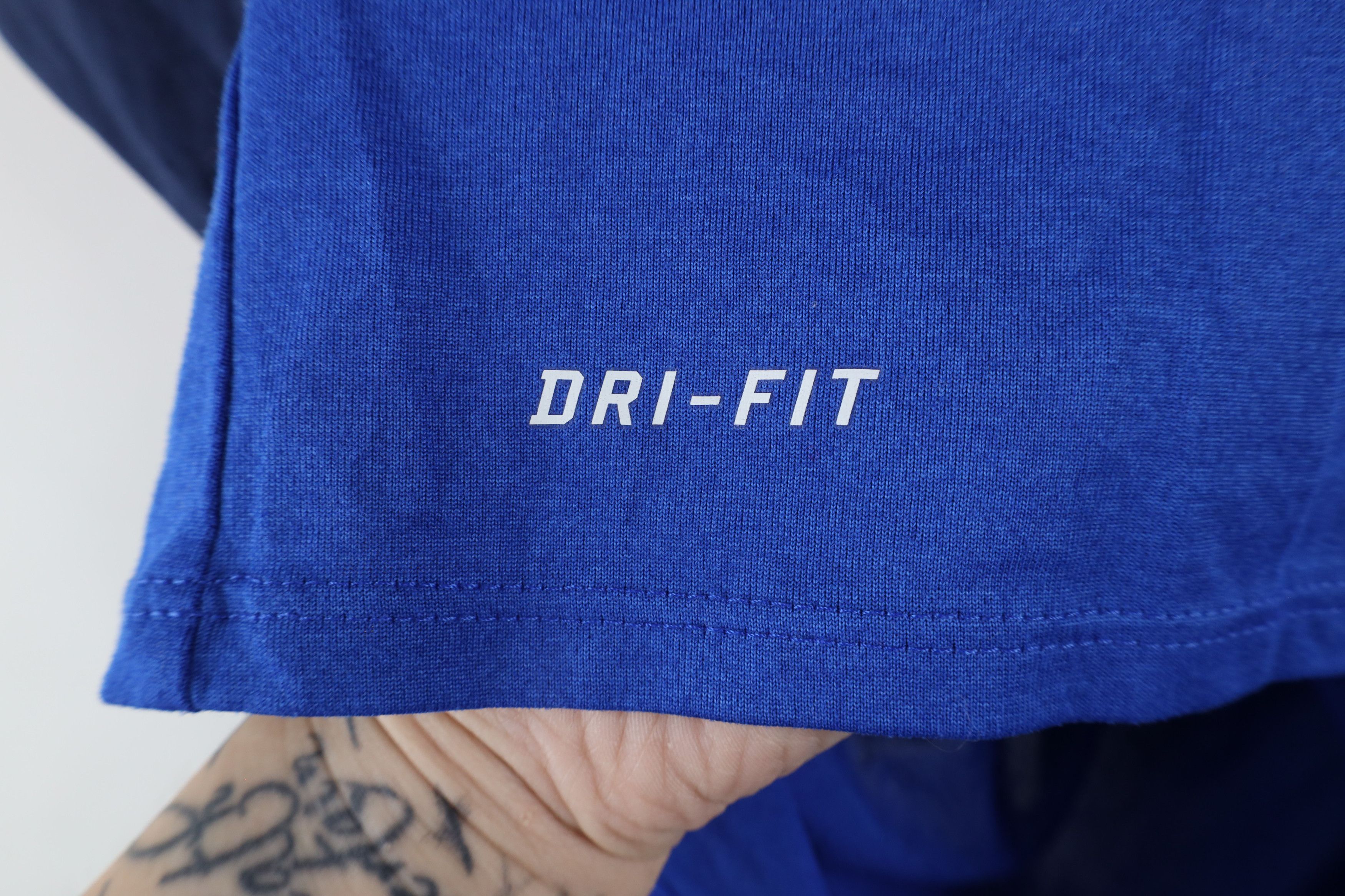 Nike × Vintage Nike Baseball Ken Griffey Jr 3/4 Sleeve Raglan T-Shirt Blue Size US M / EU 48-50 / 2 - 5 Thumbnail