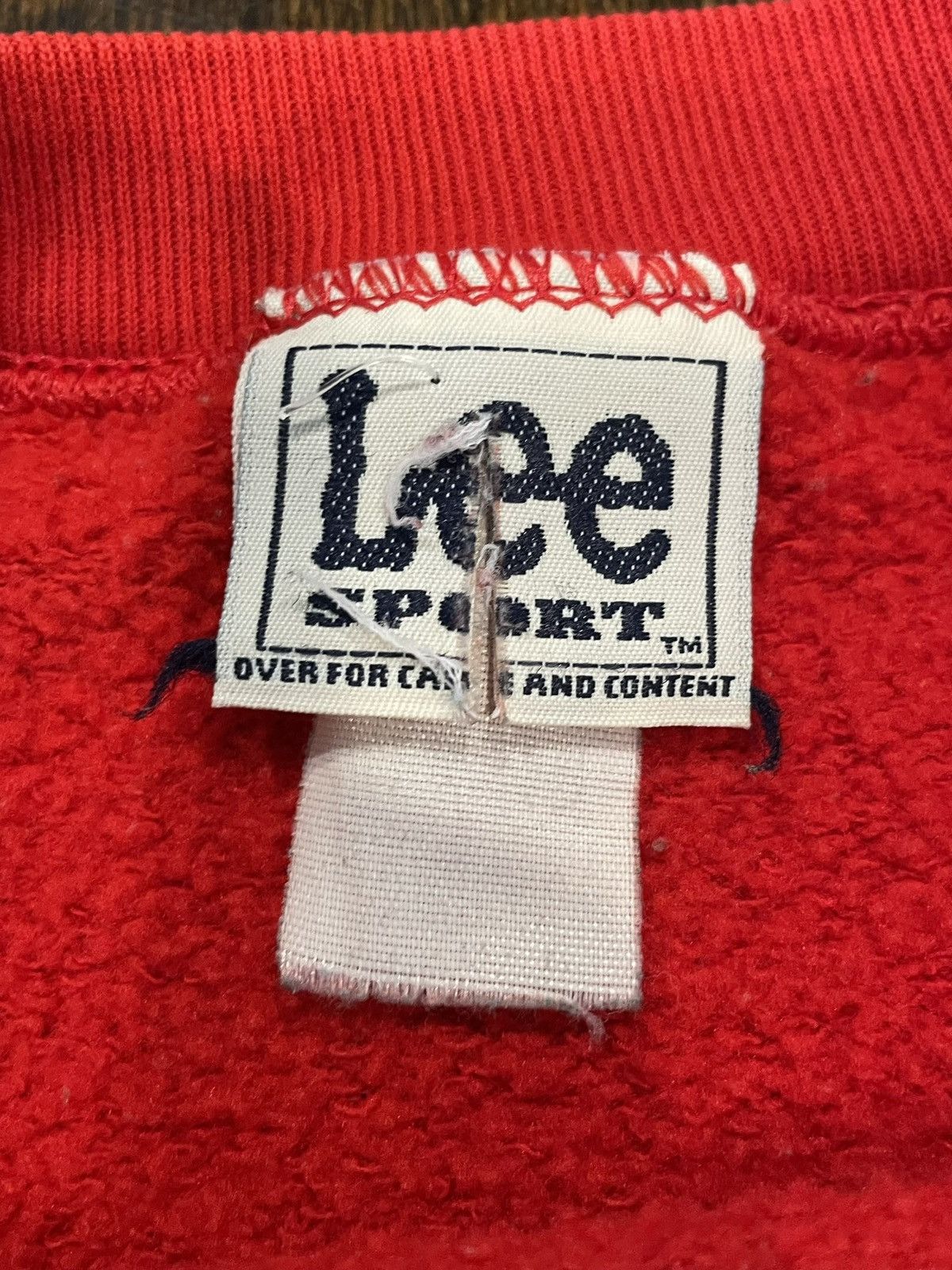 Lee 80s Lee Sport red crewneck sweatshirt Size US XL / EU 56 / 4 - 3 Thumbnail
