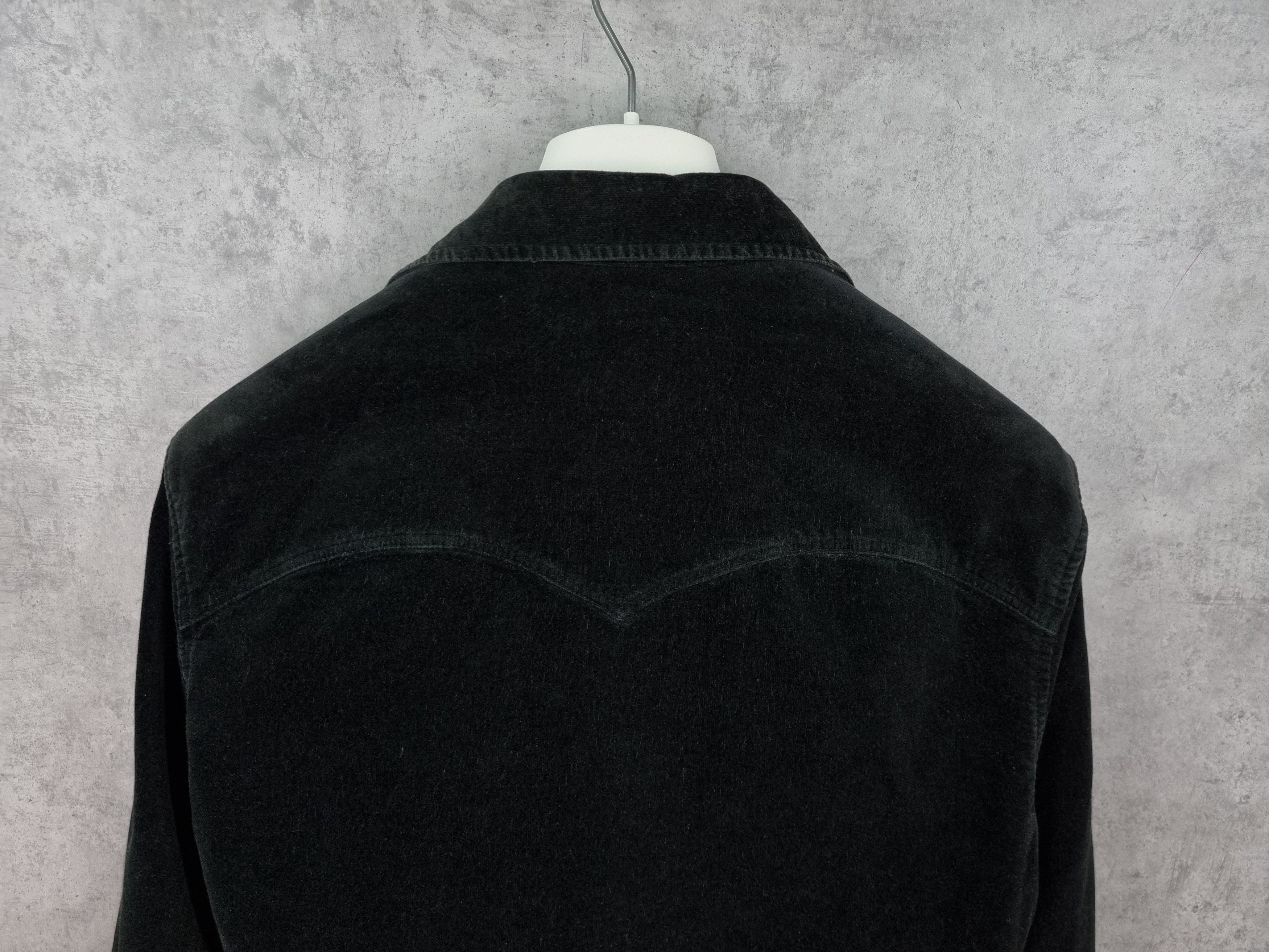 Levi's × Levi's Vintage Clothing Levis Deep Black Velvet Corduroy Cowboy Shirt Size US M / EU 48-50 / 2 - 6 Thumbnail