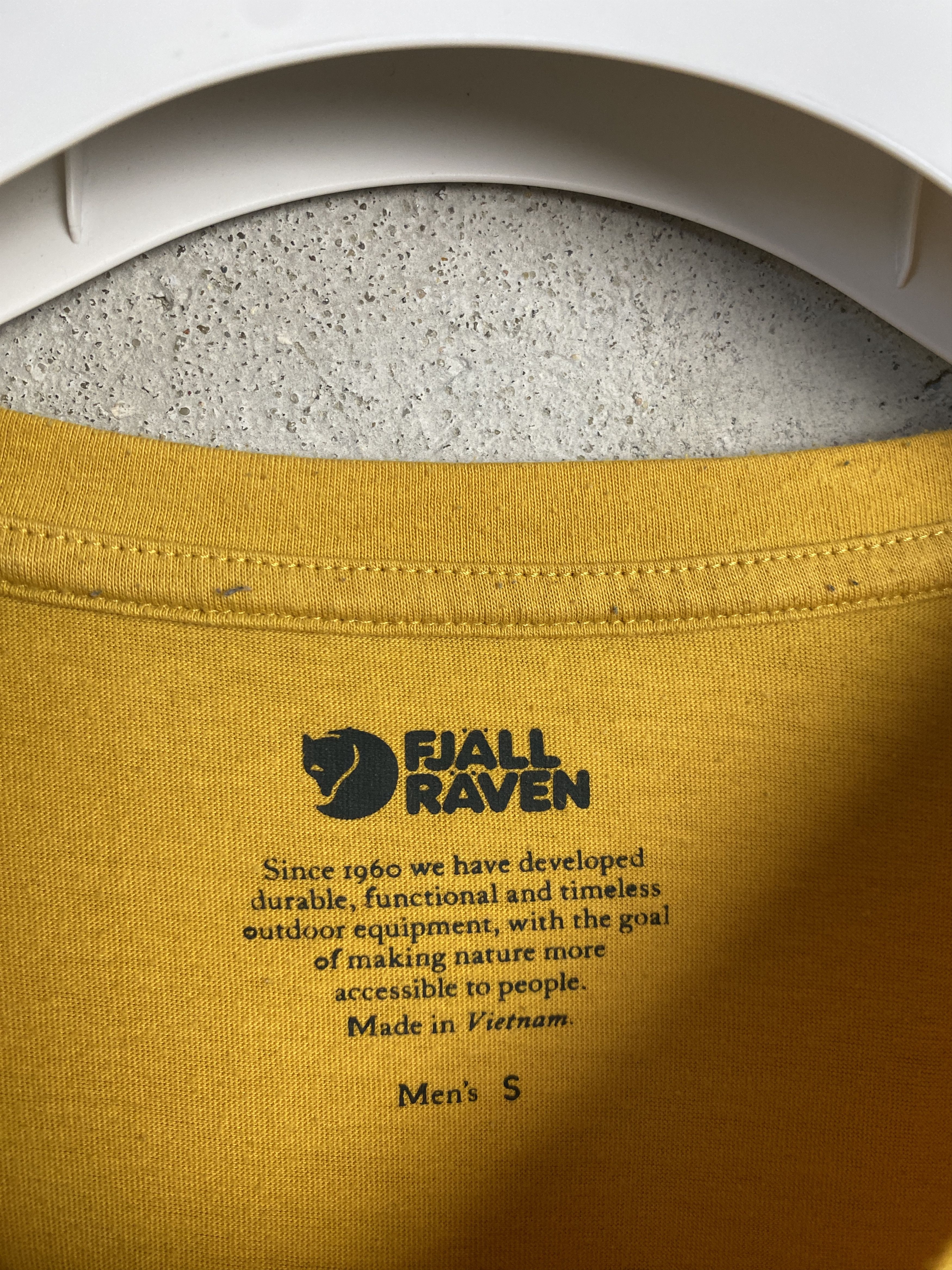 Fjallraven Fjallraven big logo t-shirt tee outdoor Size US S / EU 44-46 / 1 - 3 Thumbnail