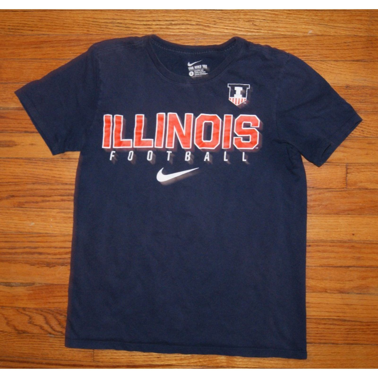 Nike ILLINOIS FIGHTING ILLINI Football Swoosh Nike Tee S TShirt Size US S / EU 44-46 / 1 - 2 Thumbnail