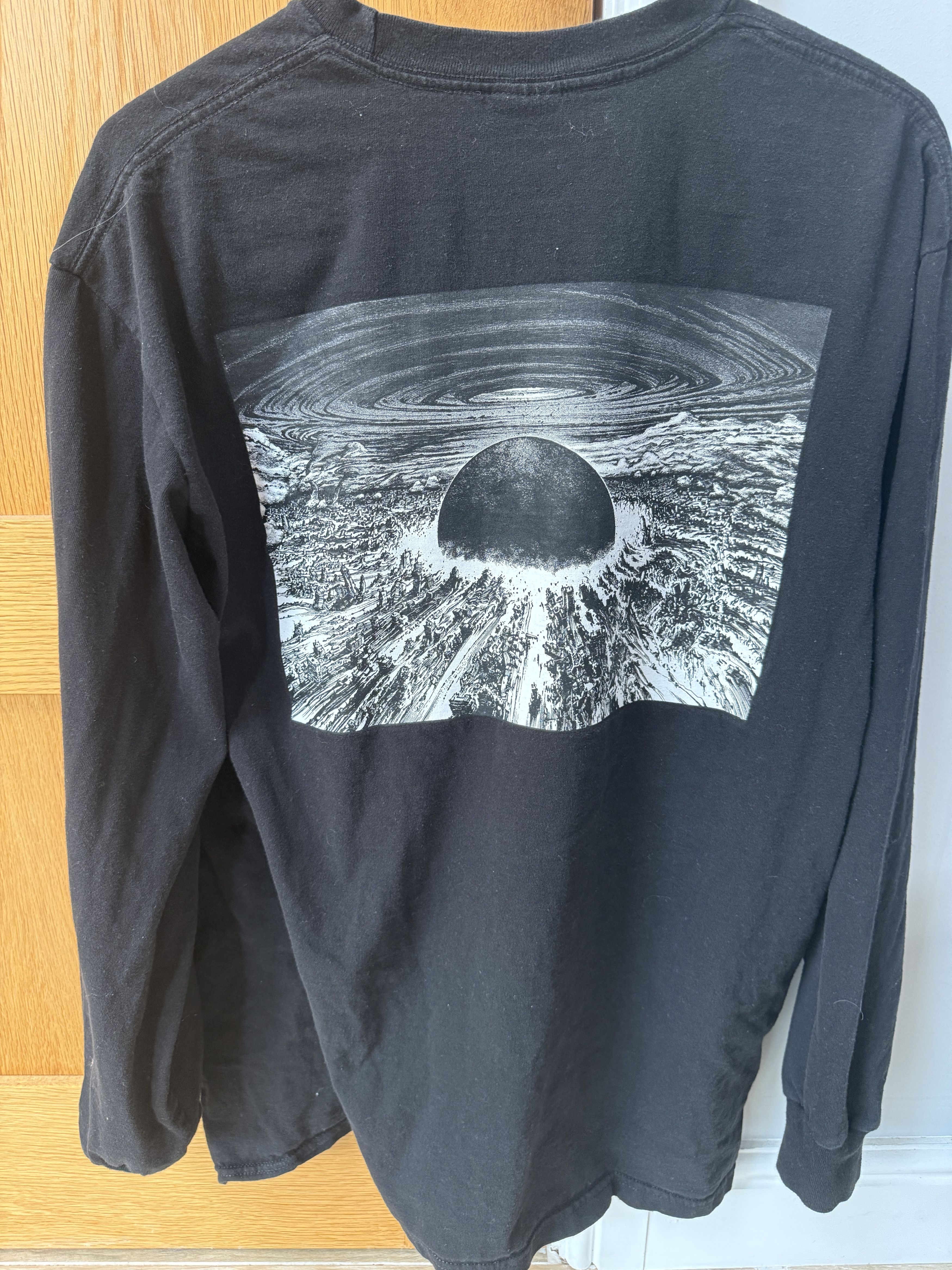 FW17 Supreme AKIRA Neo-Tokyo L/S Tee