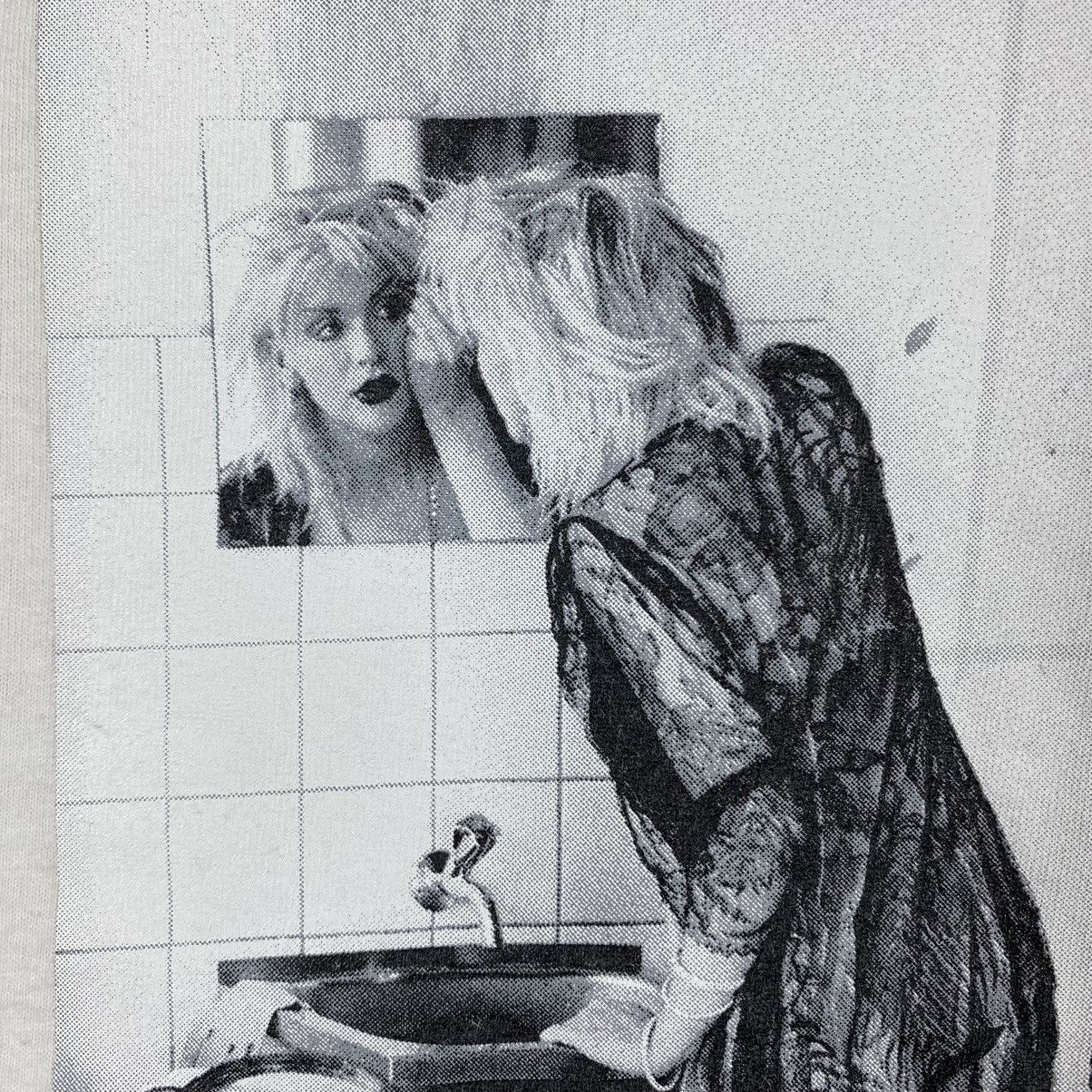 Band Tees COURTNEY LOVE Photograph Kevin Cummins Longsleeve Tee Shirt Size US M / EU 48-50 / 2 - 4 Thumbnail
