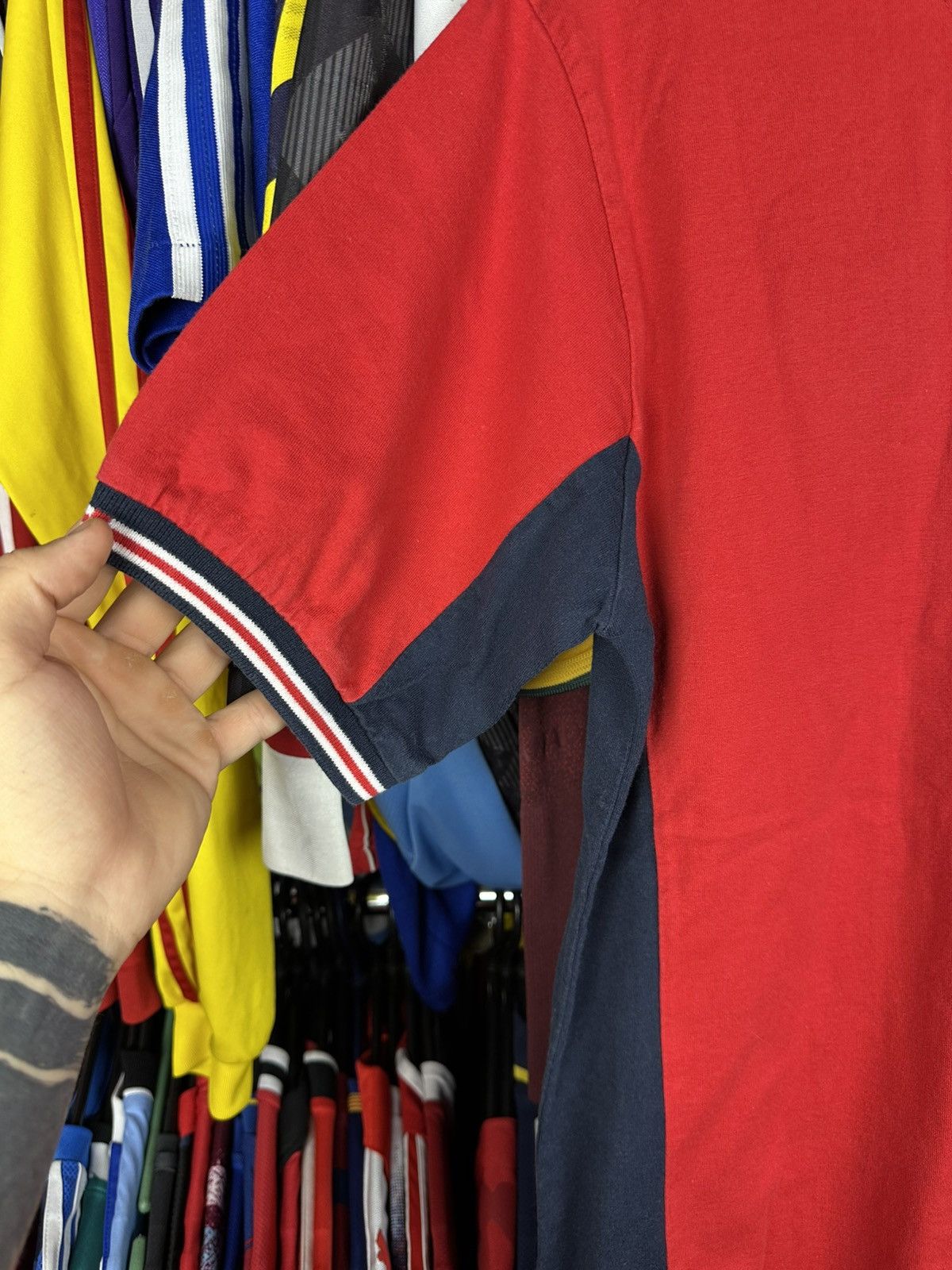 Umbro Vintage 90s Umbro England retro football soccer shirt Size US M / EU 48-50 / 2 - 9 Thumbnail