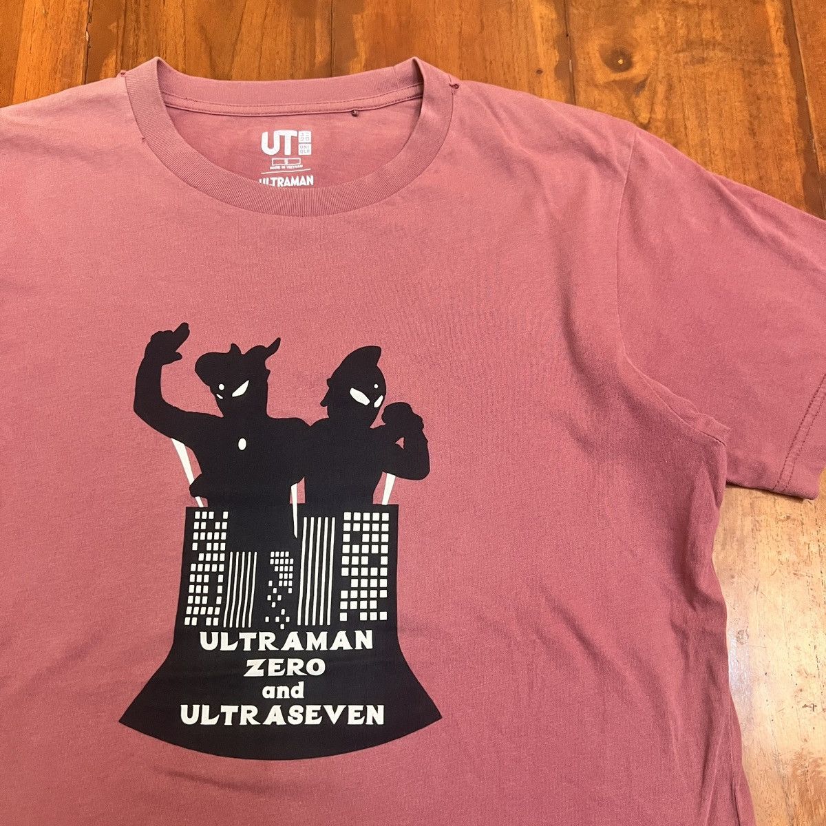 Uniqlo Vintage Anime Ultraman Cartoon Size US S / EU 44-46 / 1 - 2 Thumbnail