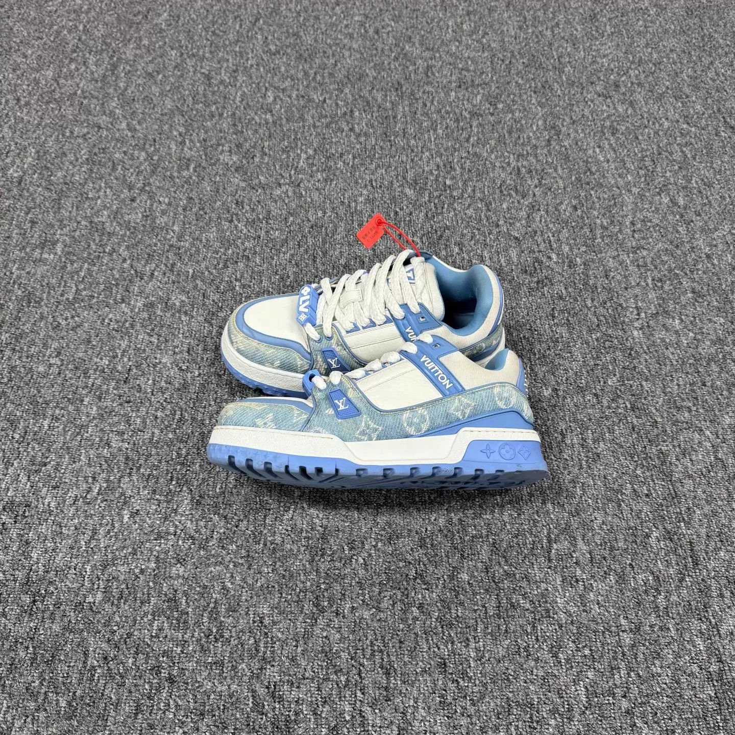 Louis Vuitton LV White Blue Denim Pang Ding TrainerMax 42 99 New Size US 9 / EU 42 - 2 Thumbnail