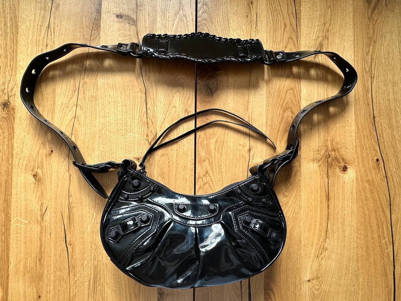 Balenciaga Balenciaga Le Cagole Bag women black logo 100% Auth Size:XS Size ONE SIZE - 1 Thumbnail