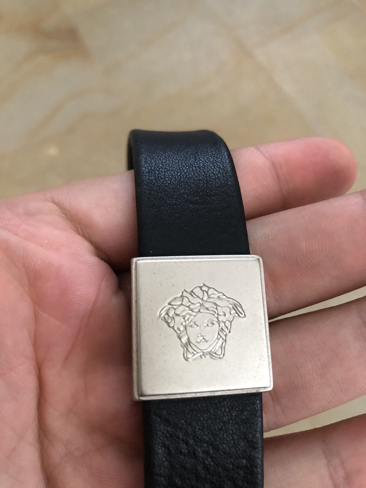 Designer × Versace × Vintage VINTAGE GIANNI VERSACE MEDUSA LEATHER BAG Size ONE SIZE - 3 Thumbnail