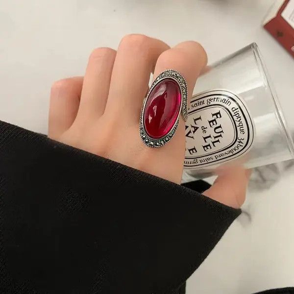 Other Vintage Red Garnet Stone Ring Size ONE SIZE - 1 Thumbnail