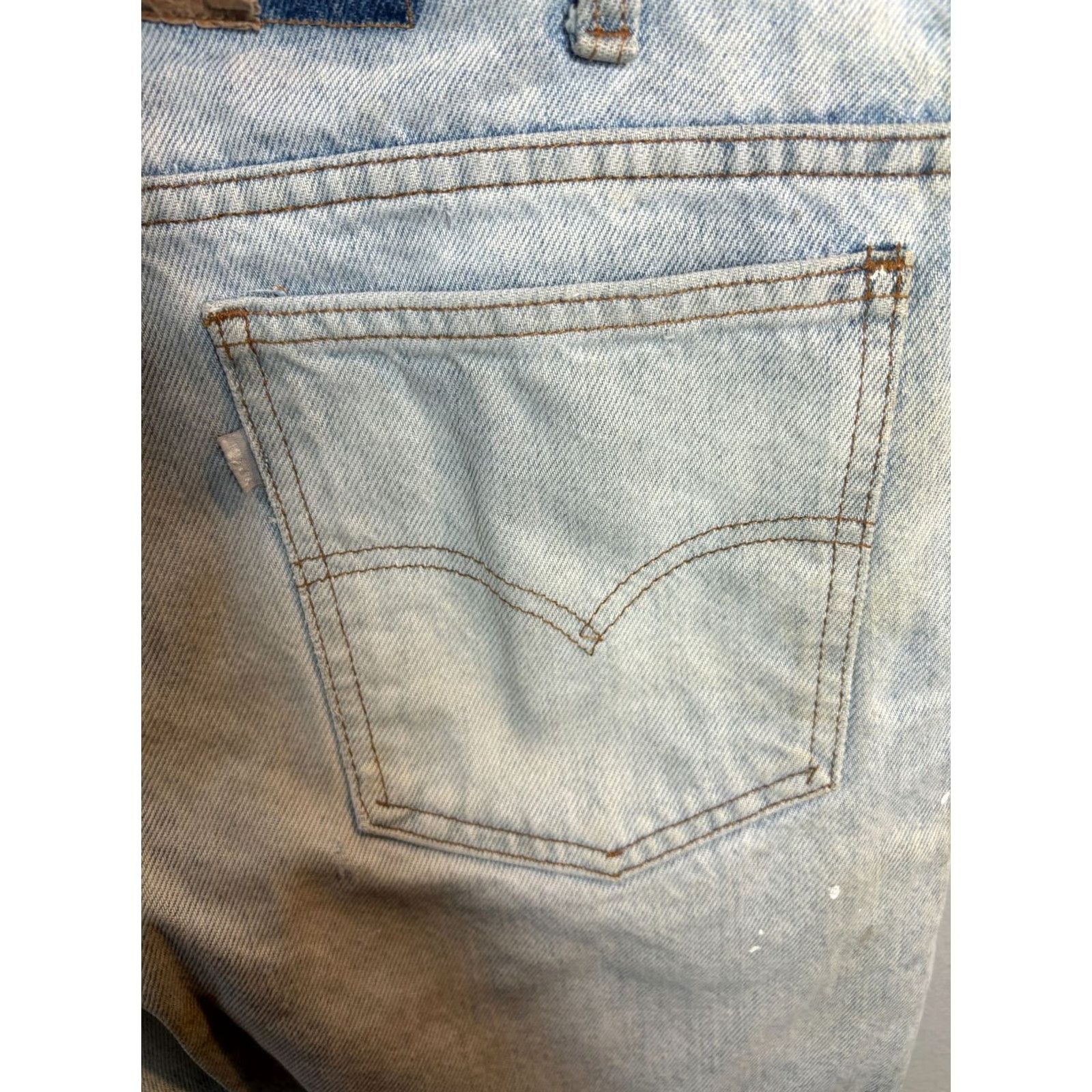 Levi's VINTAGE Levi's Silvertab 550 Jeans Men's Blue Denim 36x30 USA Made 1915 90s 7/10 Size US 36 / EU 52 - 4 Thumbnail