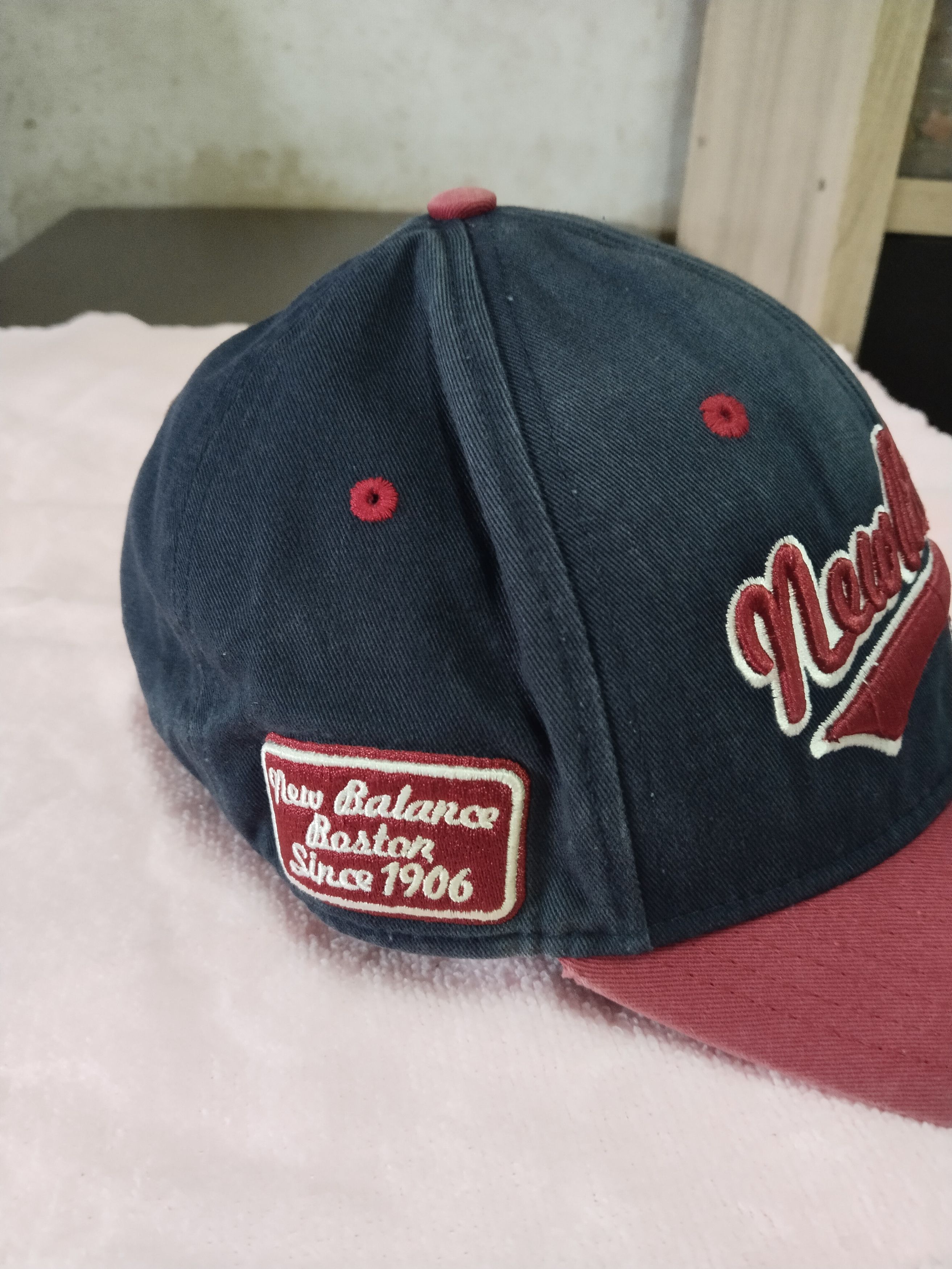 Japanese Brand × New Balance VINTAGE SUN FADED NEW BALANCE CAP ADJUSTABLE CLIP Size ONE SIZE - 2 Thumbnail