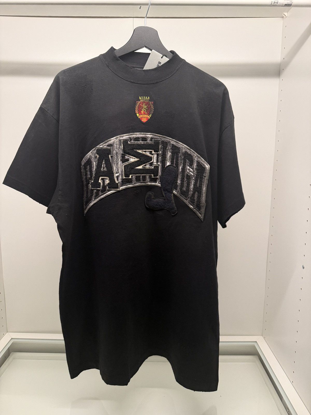 Balenciaga Balenciaga skater black T-shirt Size US S / EU 44-46 / 1 - 1 Thumbnail