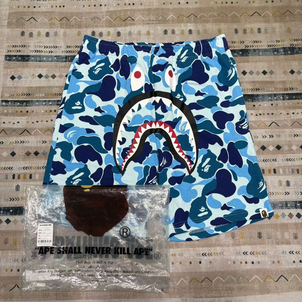 Bape BAPE BLUE CAMO SHARK SHORT Size US 32 / EU 48 - 1 Thumbnail