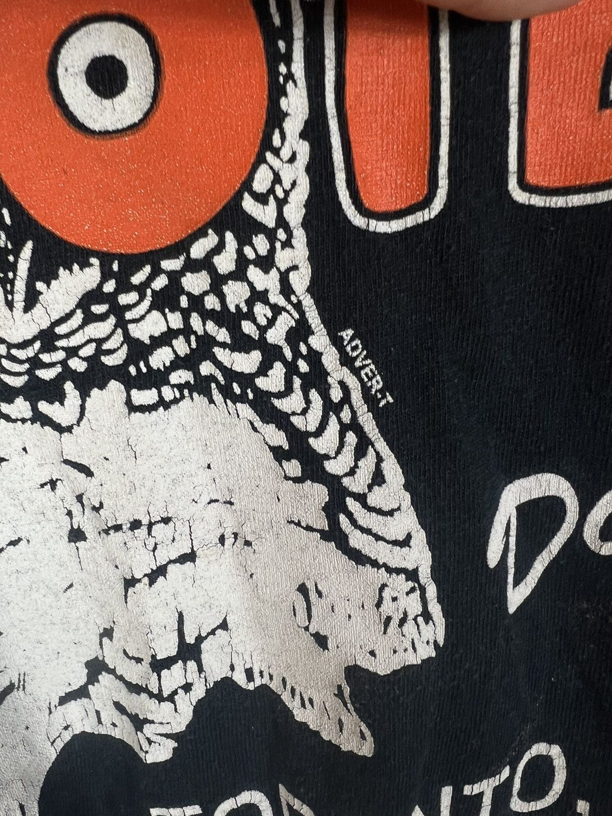 Vintage Vintage Hooters Canada Toronto T-Shirt Y2K Tee Size US S / EU 44-46 / 1 - 4 Thumbnail