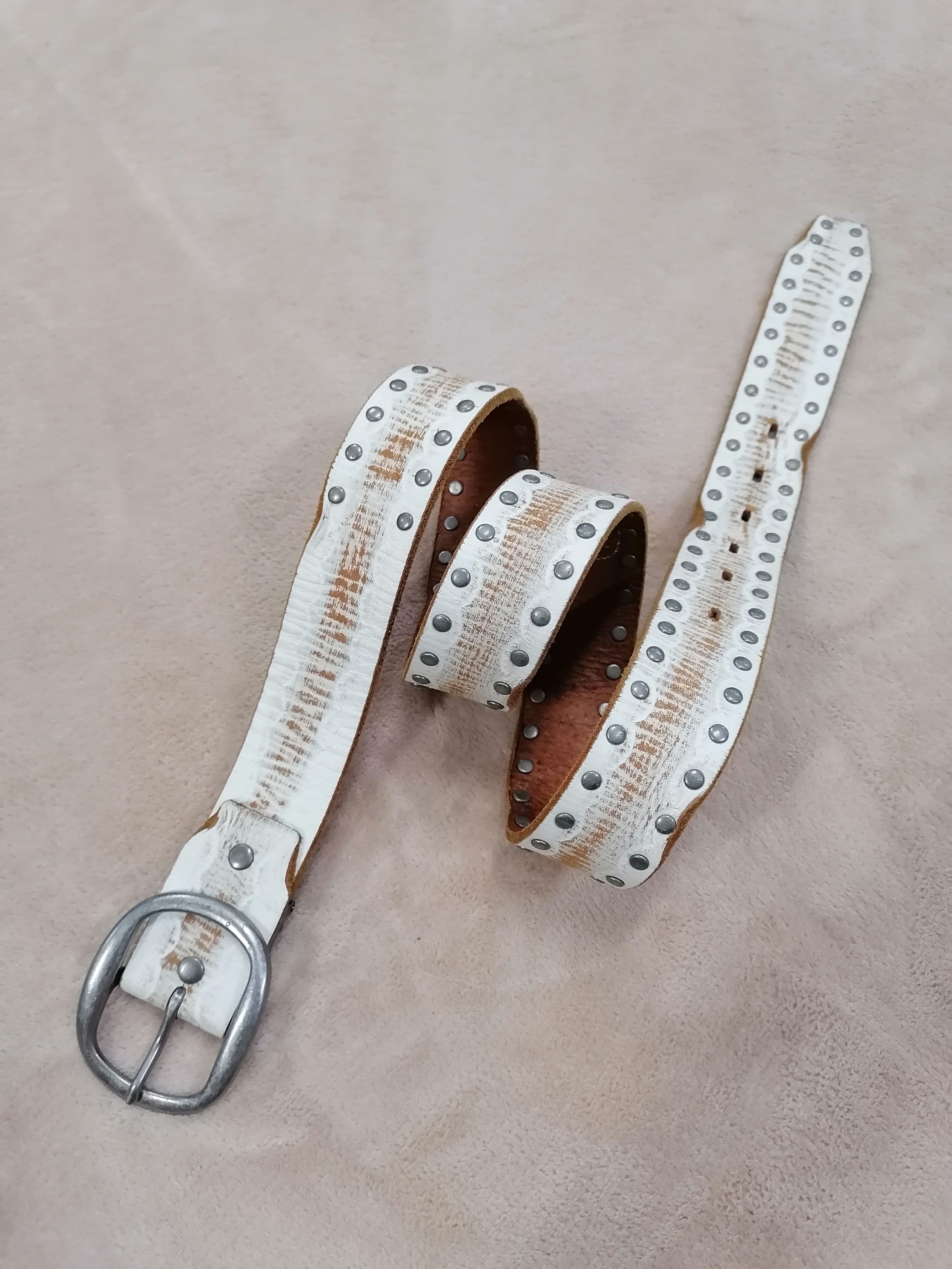 Cowboy Equipment × Vintage × Wrangler Vintage Wrangler Western Wear Studded Leather Belts Size ONE SIZE - 1 Thumbnail