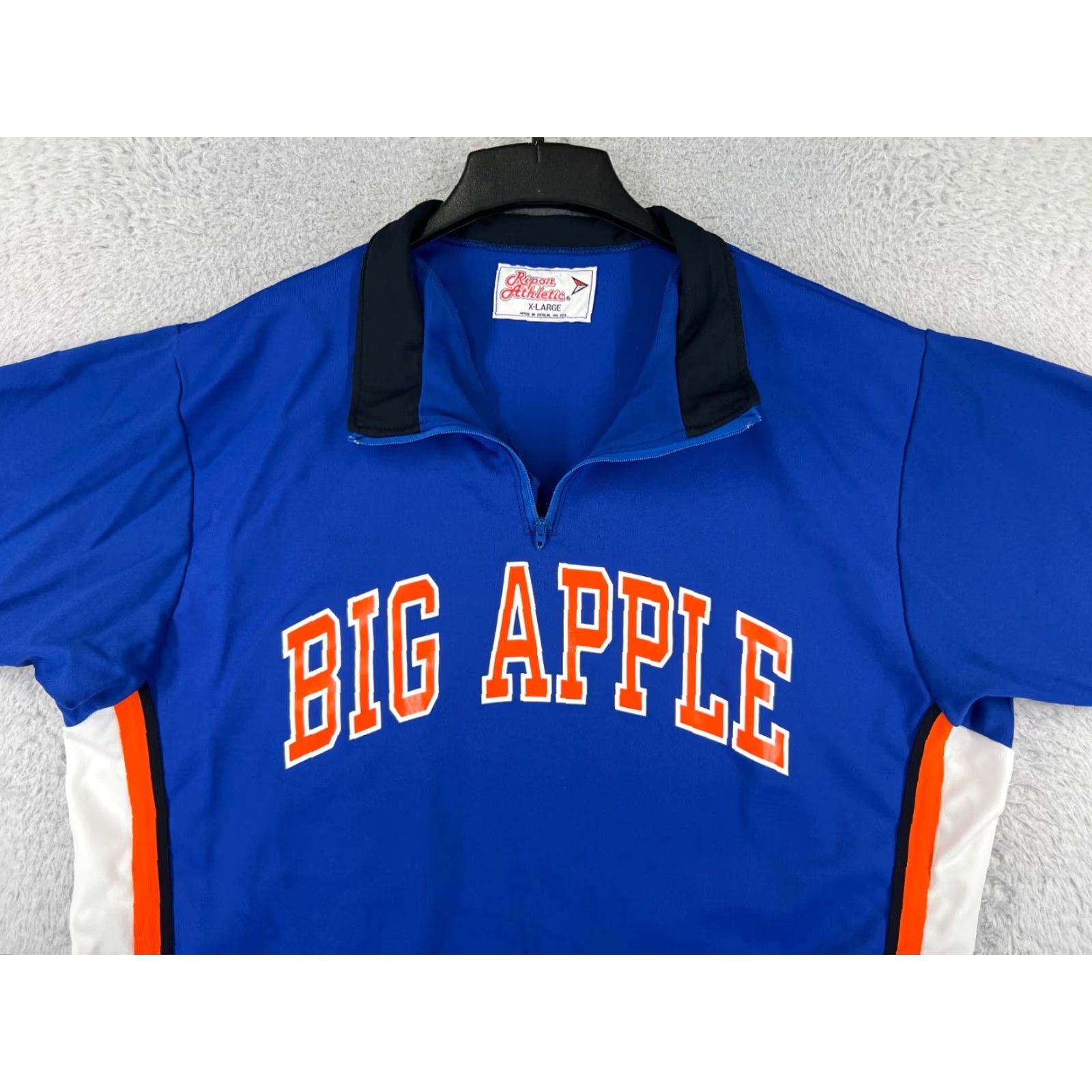 Apple VINTAGE Ripon Athletic Jersey Mens XL Blue NY New York 90s Hip Hop Music Embroidered Logo T-Shirt Fit: Regular Size US XL / EU 56 / 4 - 7 Thumbnail
