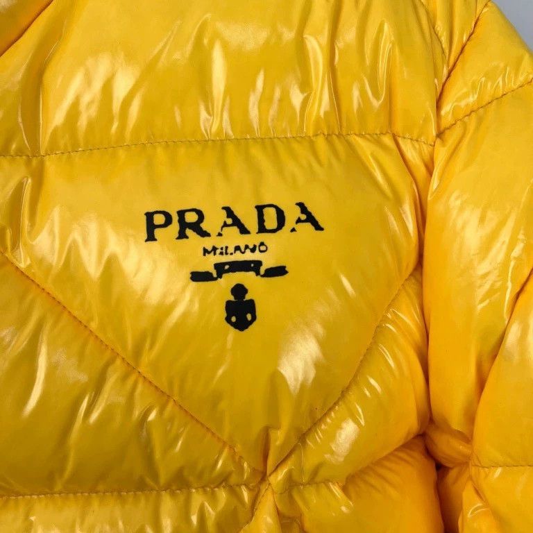 Prada Prada Size 36 Shiny yellow down jacket 2501-Nextarrow Size US XXS / EU 40 - 4 Thumbnail