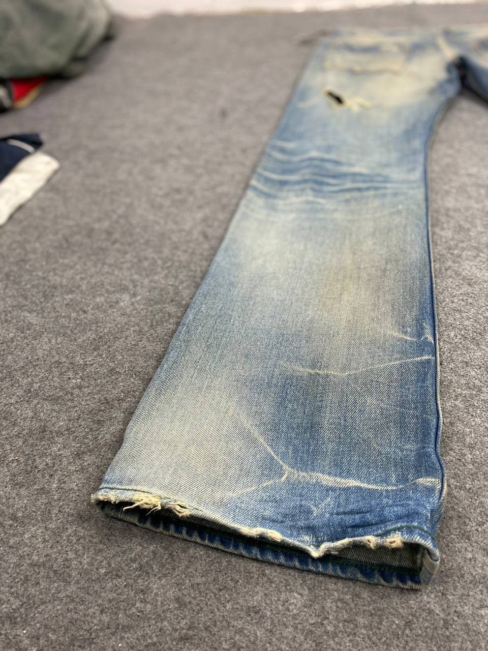 R.Newbold vintage r.newbold distressed denim nice design Size US 36 / EU 52 - 7 Thumbnail